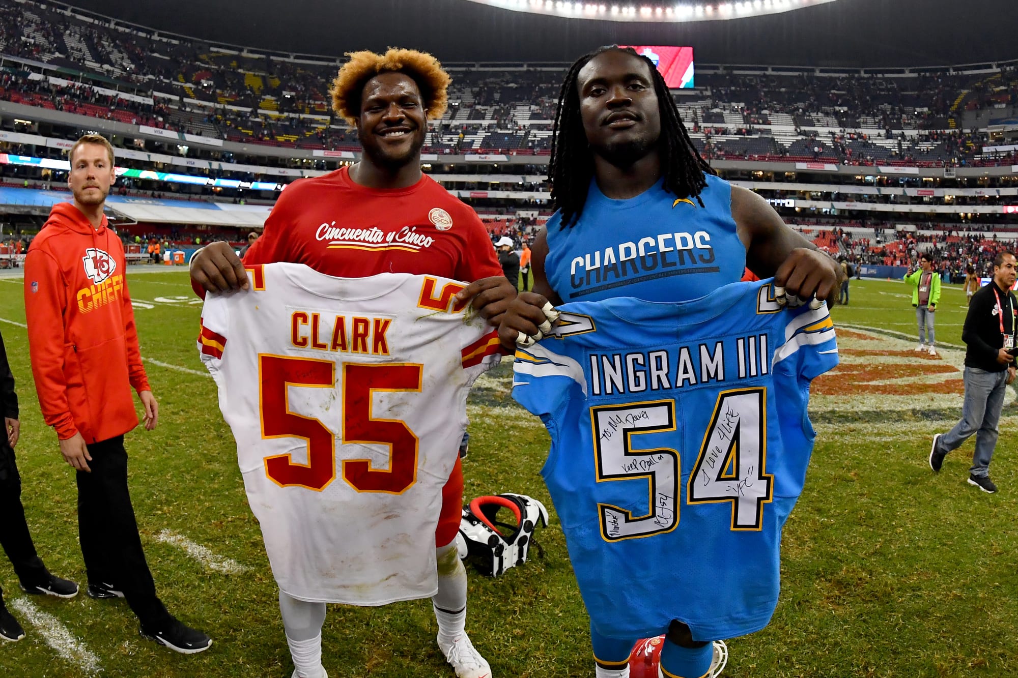 KC Chiefs Melvin Ingram is still waiting and available in free agency