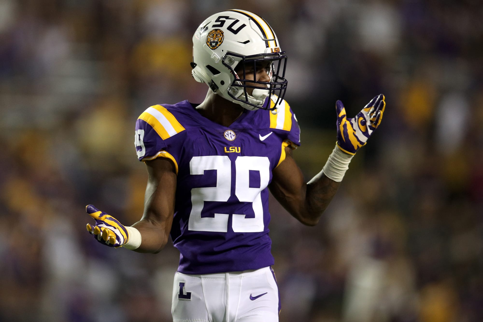Potential Atlanta Falcons First Round Pick Greedy Williams Page 2