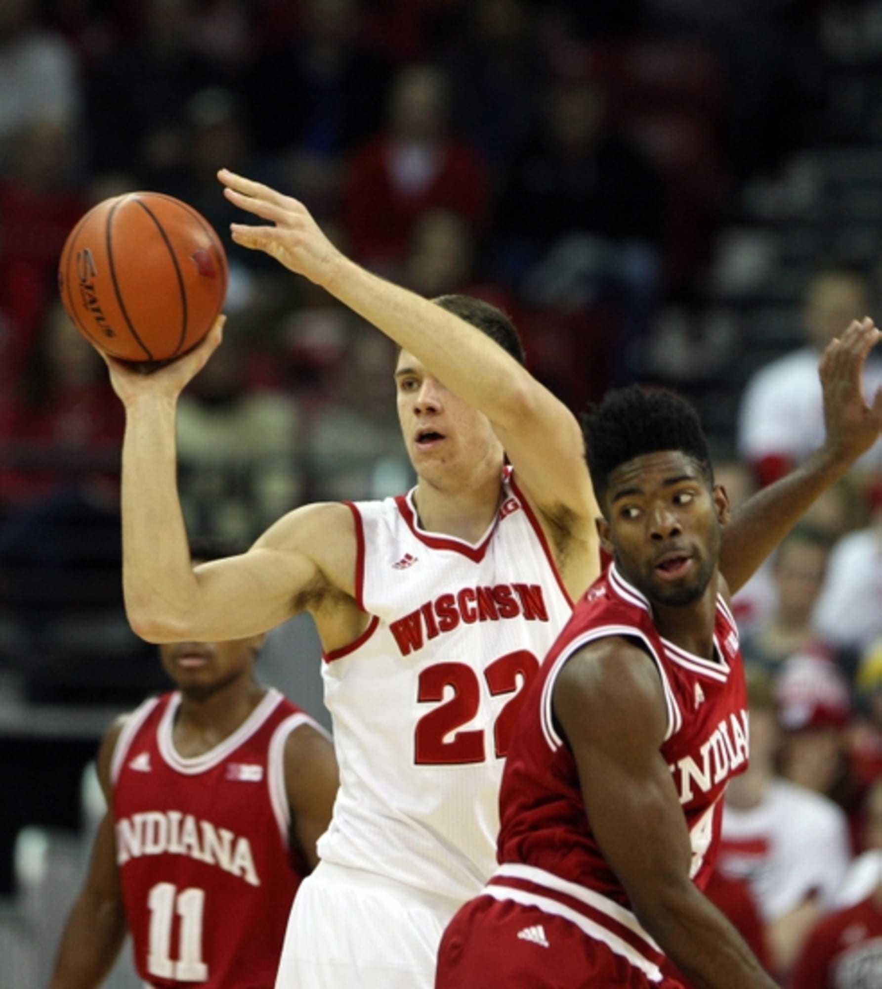Wisconsin Basketball: Nigel Hayes, Ethan Happ Propel Badgers to ...
