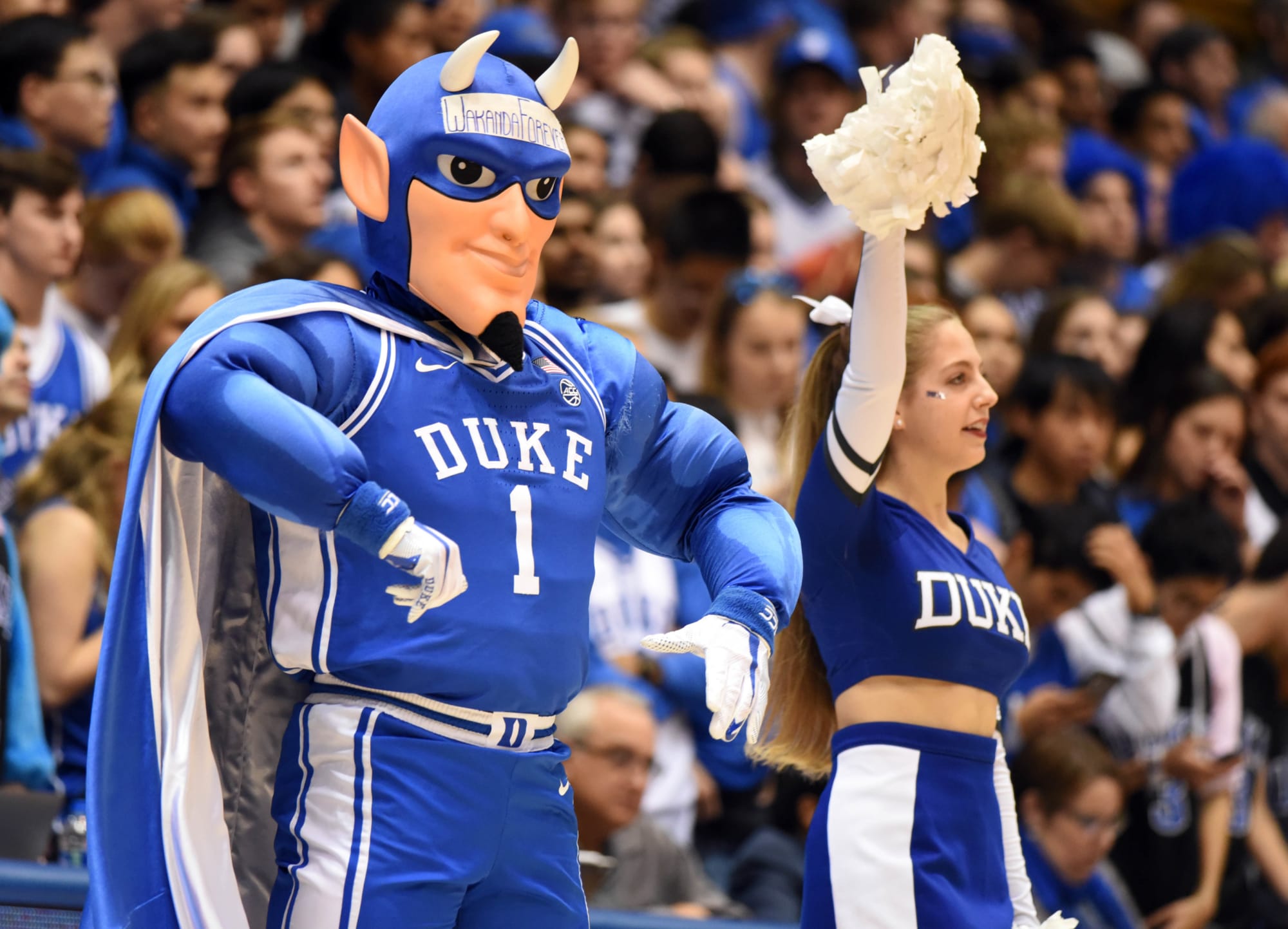 Five-star recruit displays Duke basketball threads after official visit