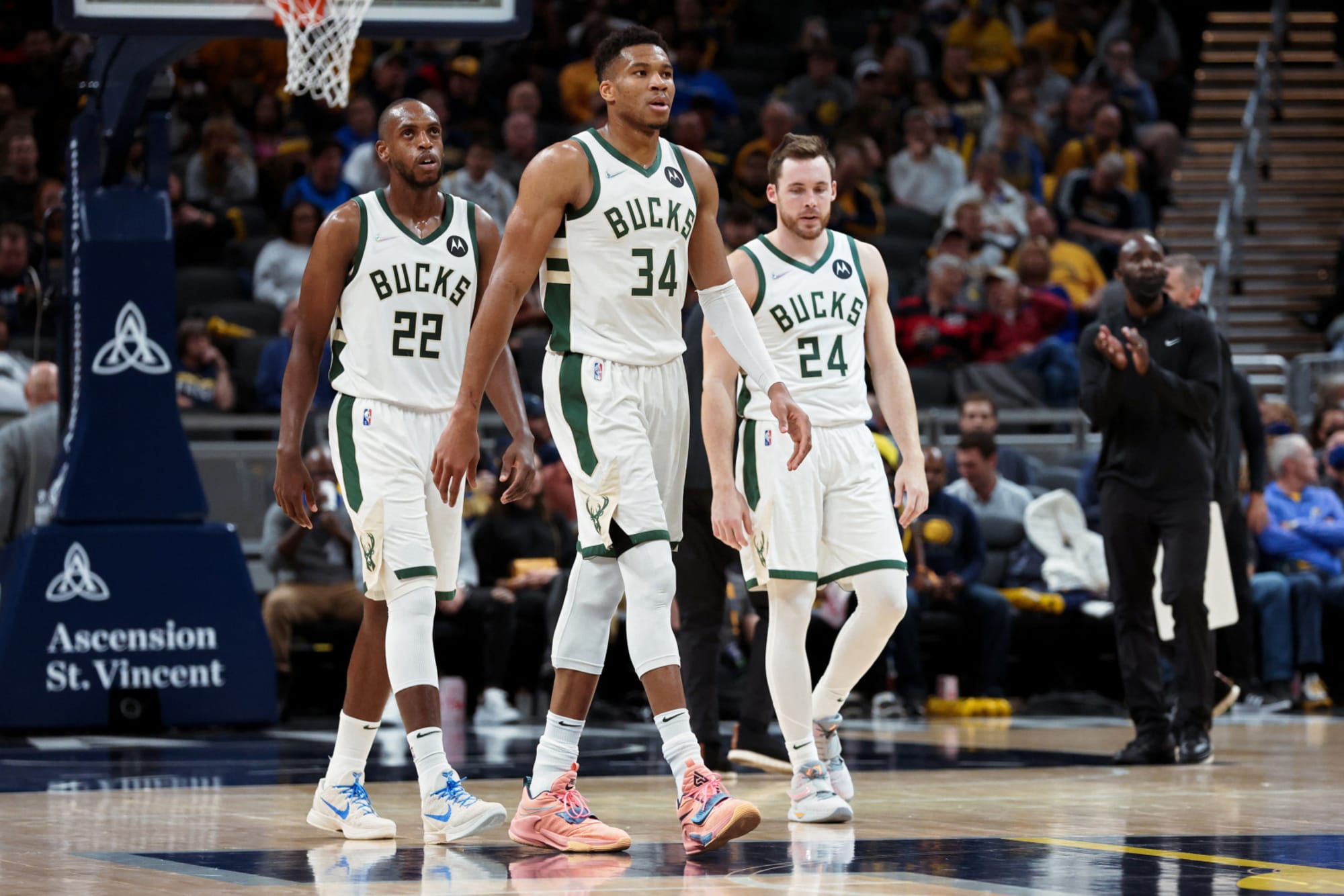 3 bold predictions for the defending champion Milwaukee Bucks in 2022