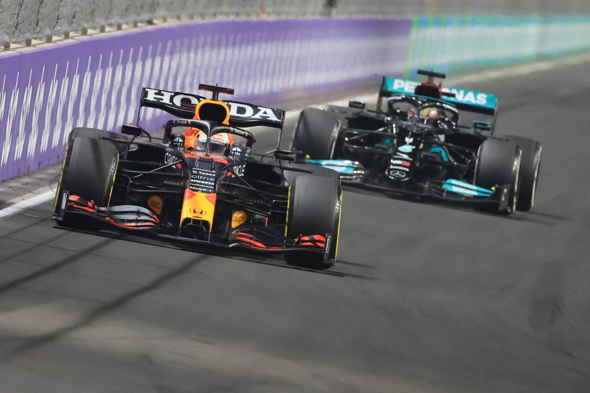 Formula 1 How Lewis Hamilton can beat Max Verstappen but still lose