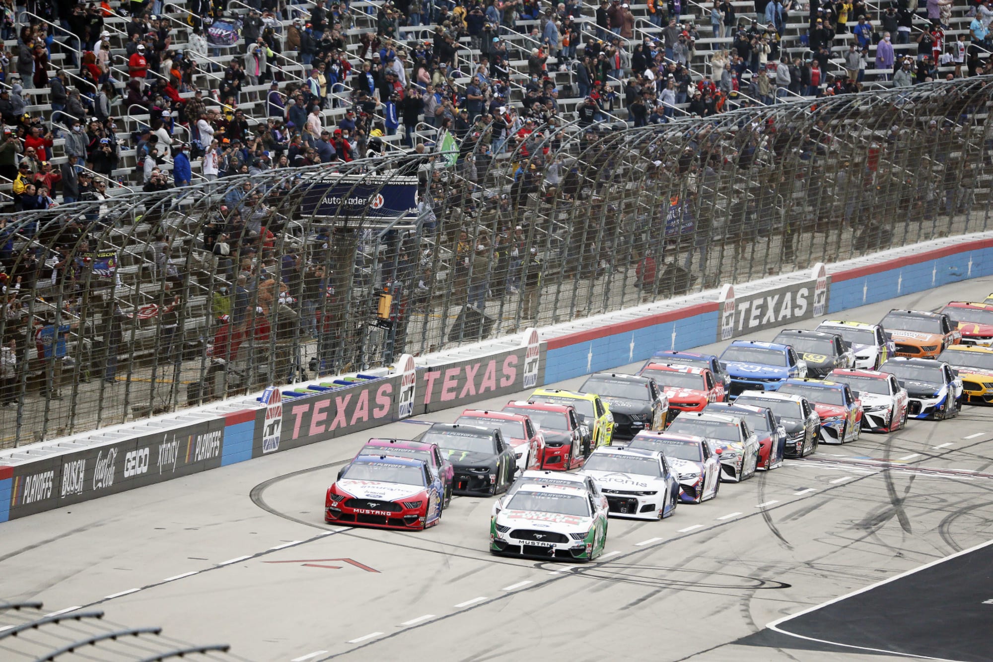 NASCAR Four contenders within just two points as Texas race resumes