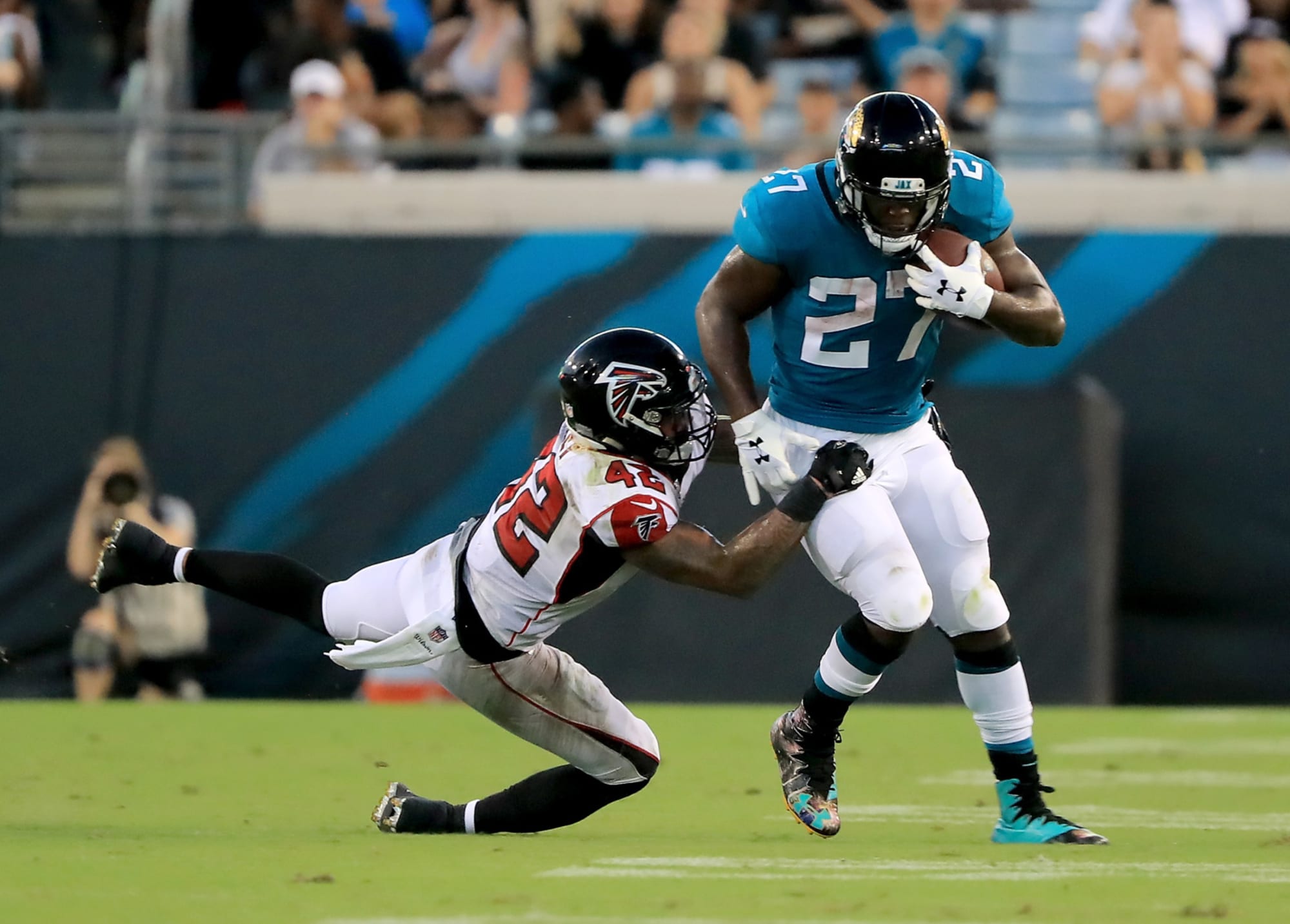 The Jacksonville Jaguars Defense Smothered the Atlanta Falcons