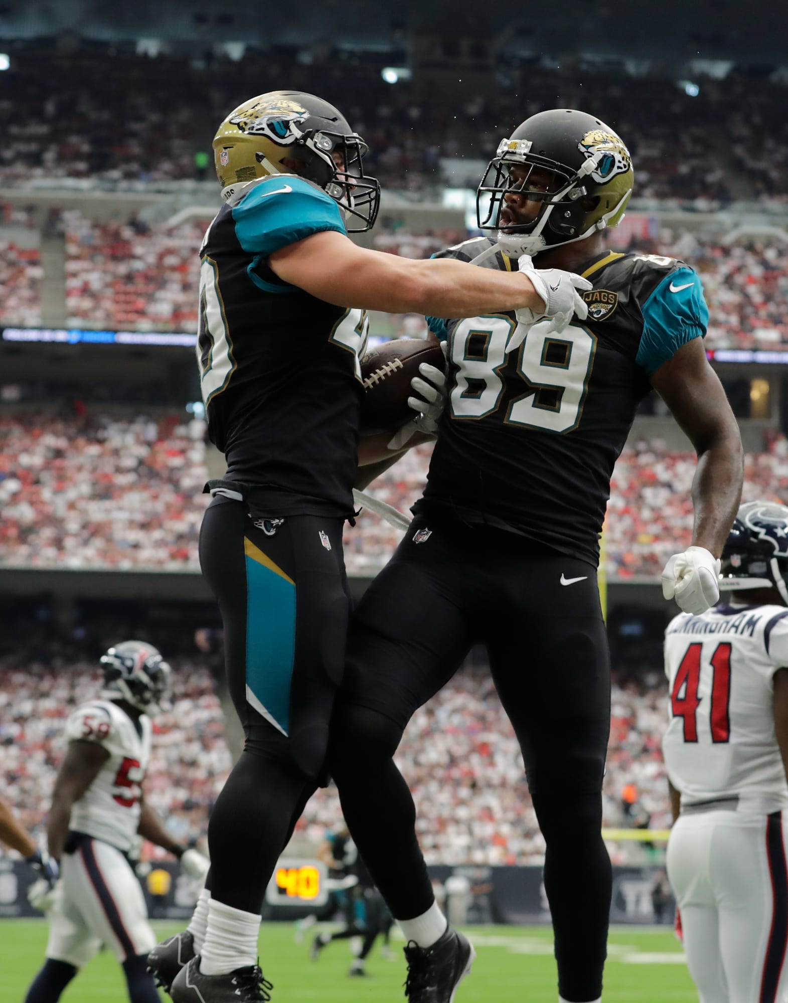 Jaguars Tight Ends Could Have Big Day Against Tennessee