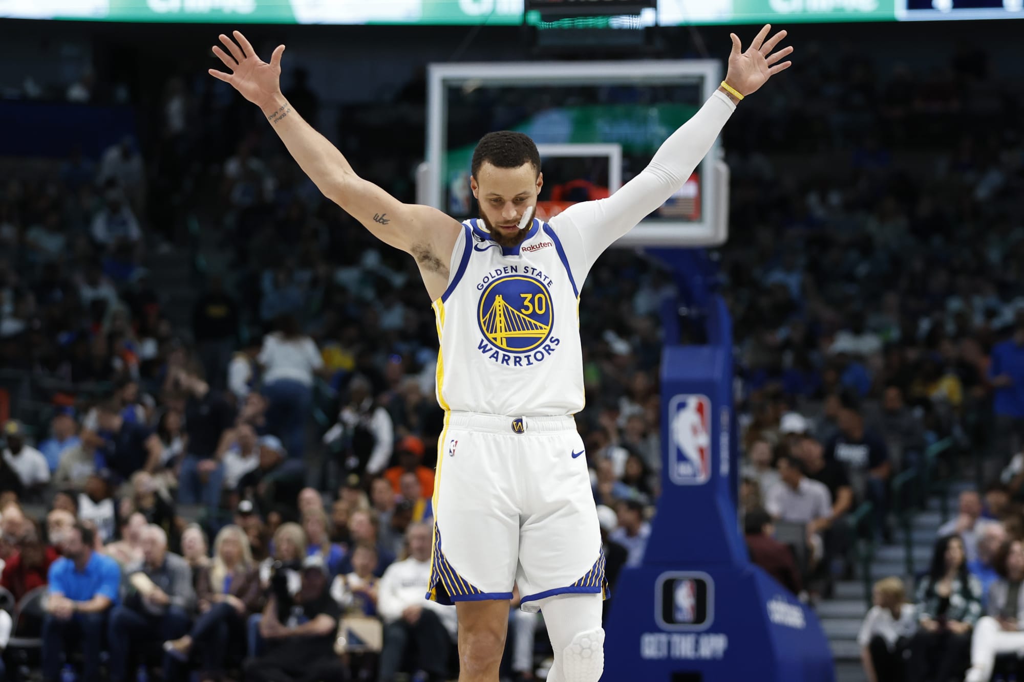 Stephen Curry Aims To Solidify His Case As The Greatest Point Guard Of All Time Bvm Sports