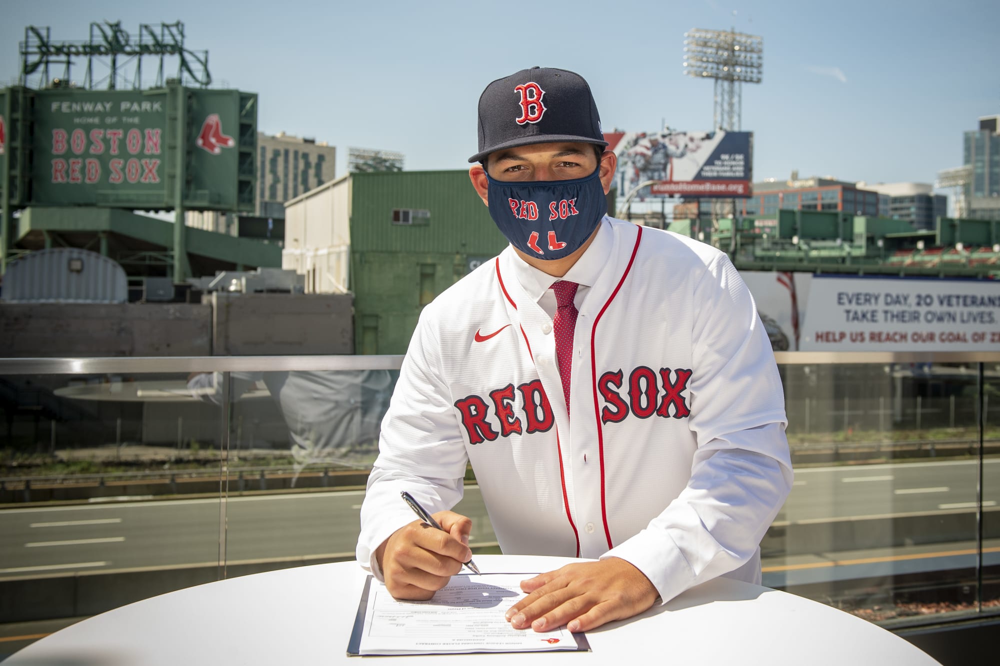Red Sox firstround pick Nick Yorke signs for 2.7 million