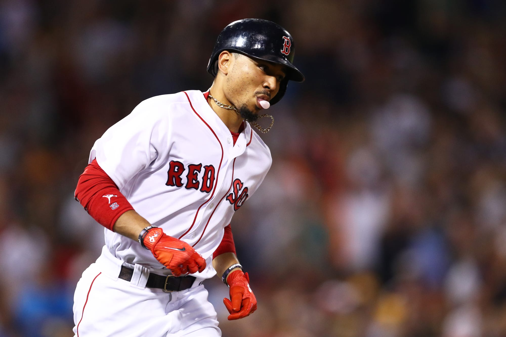 Red Sox Mookie Betts changes his stance and improves at the plate