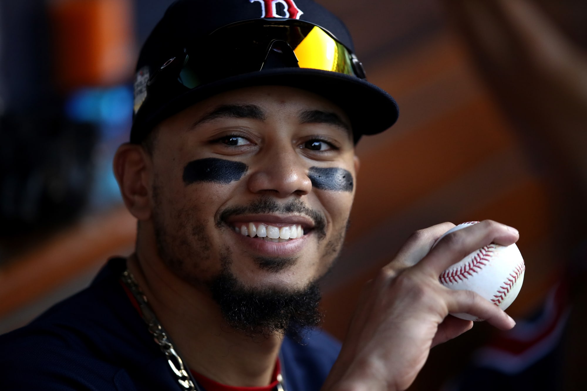 Red Sox right fielder Mookie Betts wins another Gold Glove