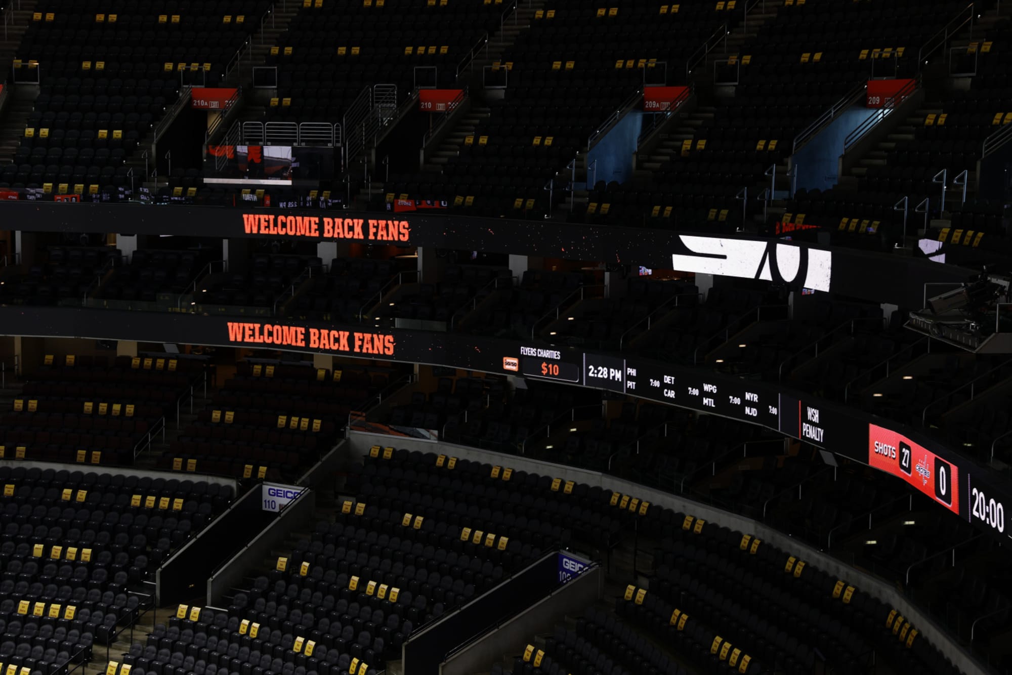 Flyers fans were welcomed back to Wells Fargo Center on Sunday