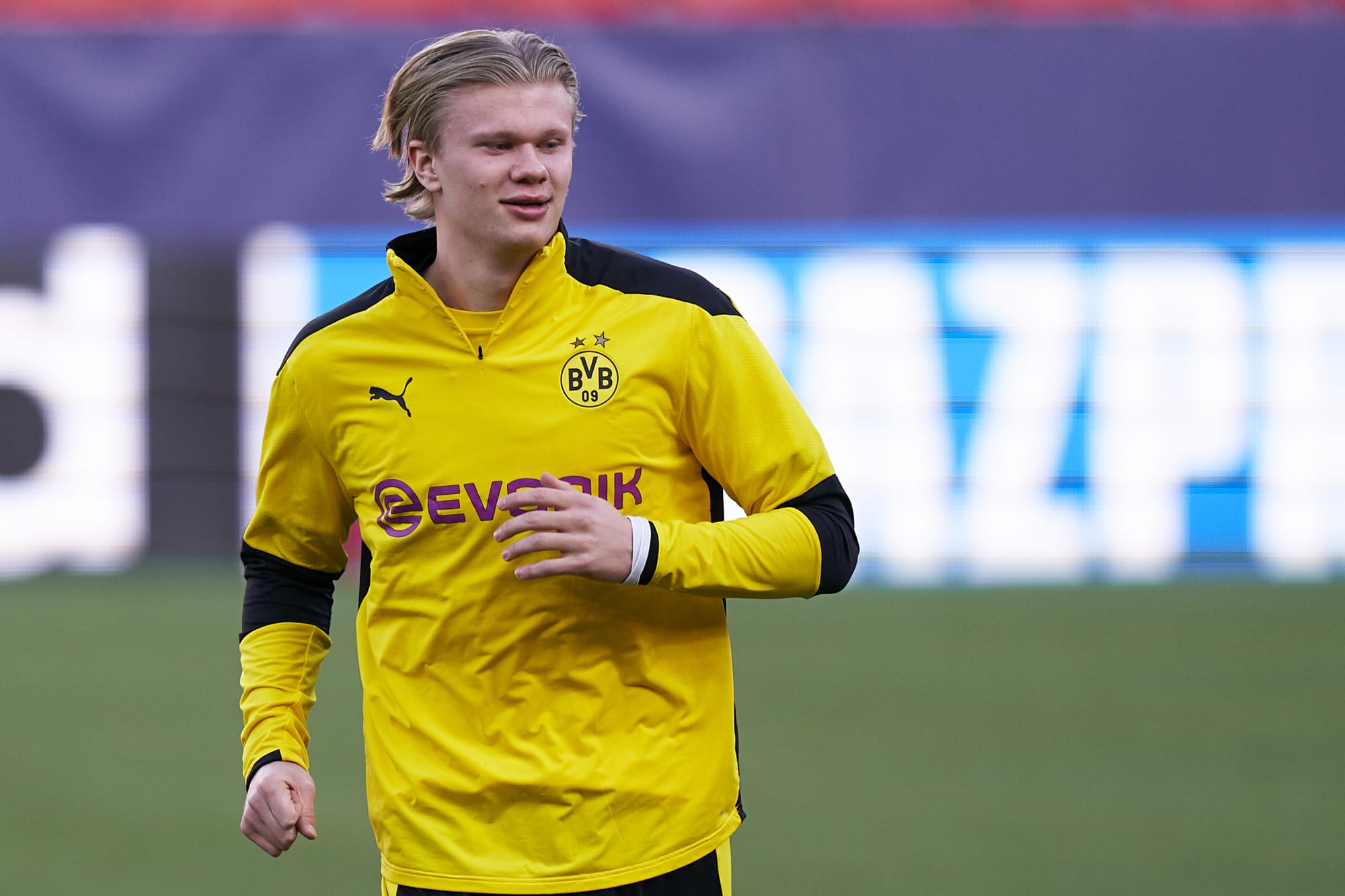 Borussia Dortmund: Erling Haaland back in training ahead of Sevilla clash
