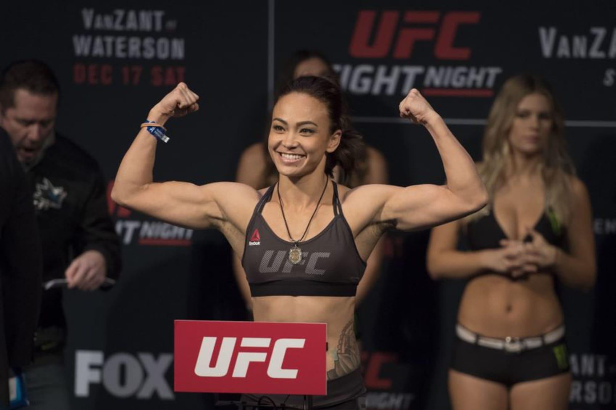 Ufc Sacramento Results Michelle Waterson Chokes Out Vanzant Early