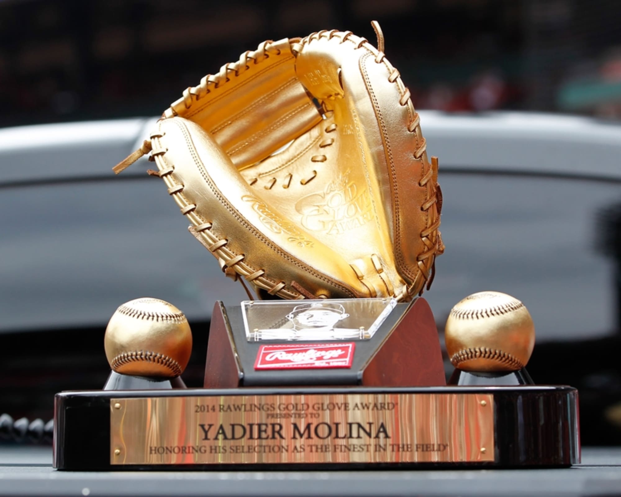 MLB Gold Glove Awards Feature Nine FirstTimers