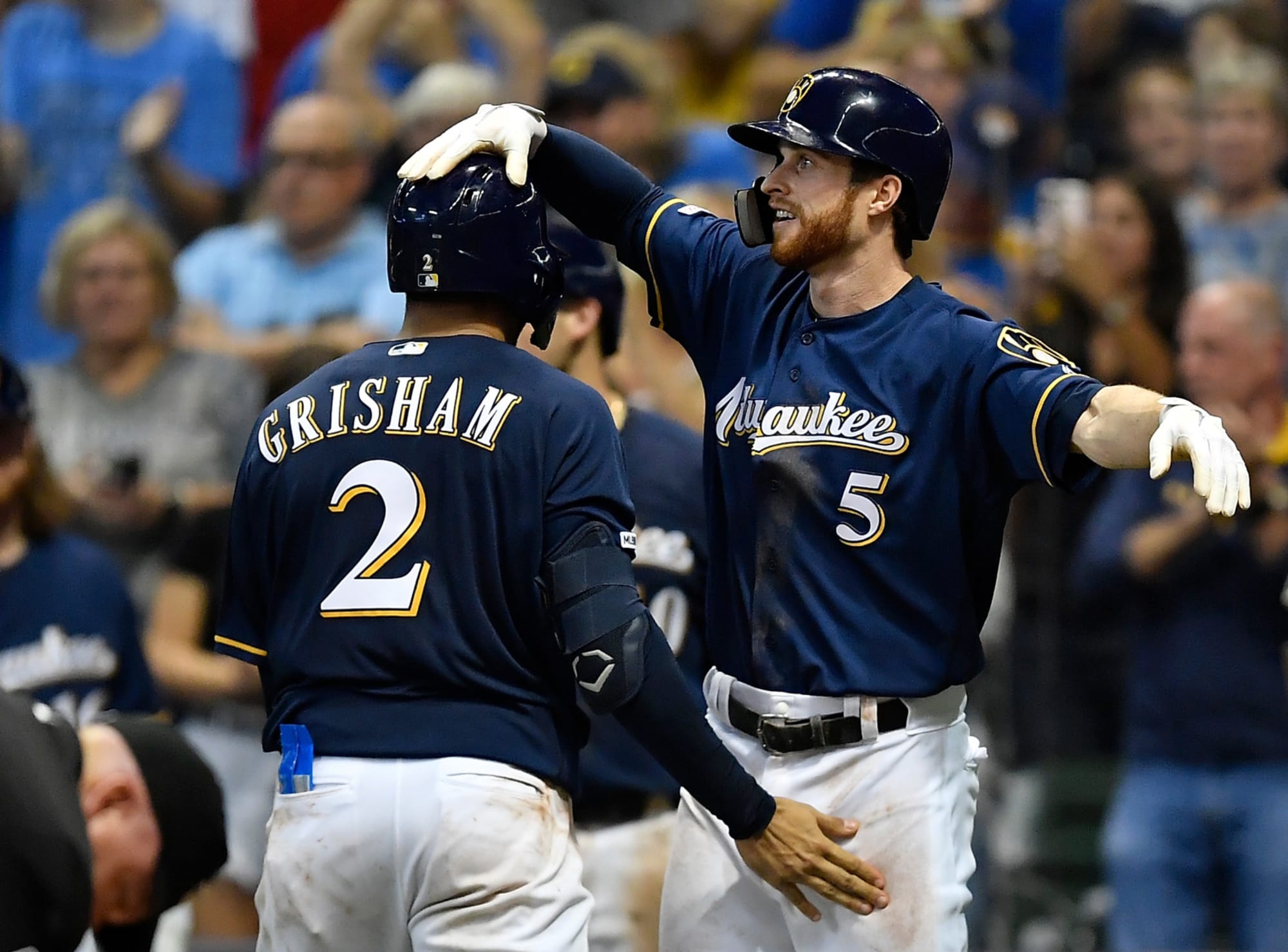 Milwaukee Brewers continue to roar back up the standings