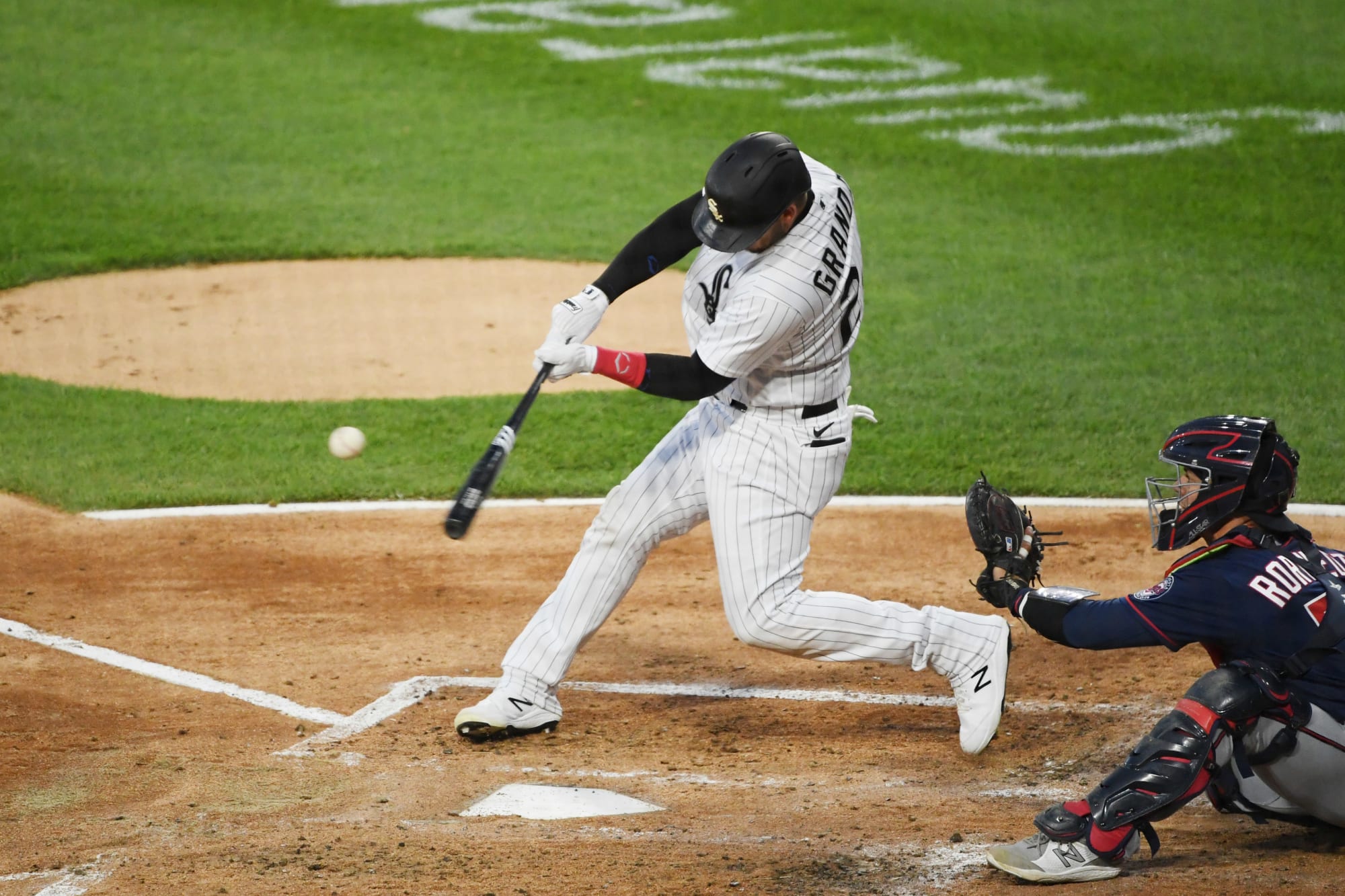 Chicago White Sox: Yasmani Grandal's impressive May batting line