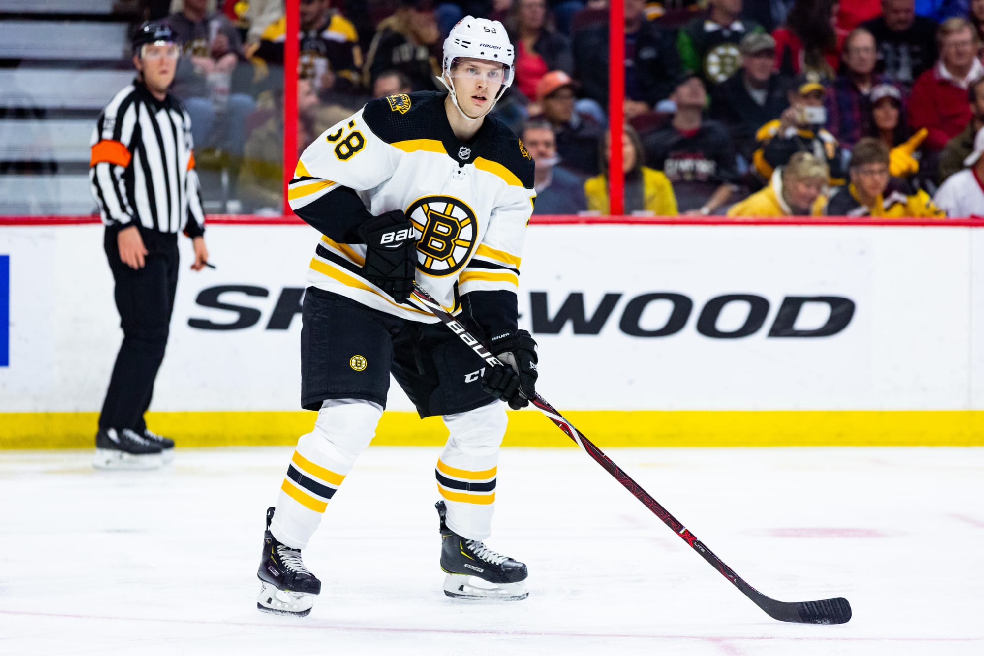 Boston Bruins: Does Urho Vaakanainen replace Zdeno Chara for Game 5?