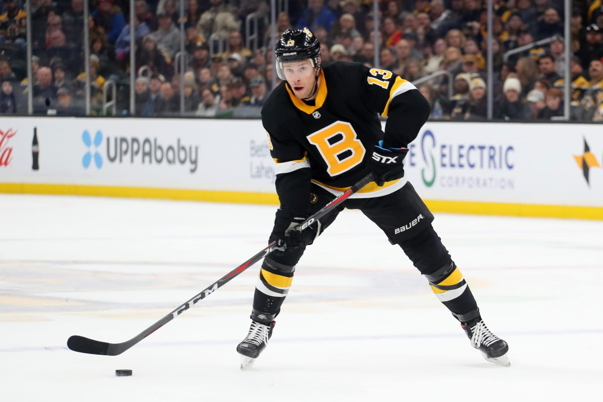 Boston Bruins: Grading the 2019-20 season of Charlie Coyle