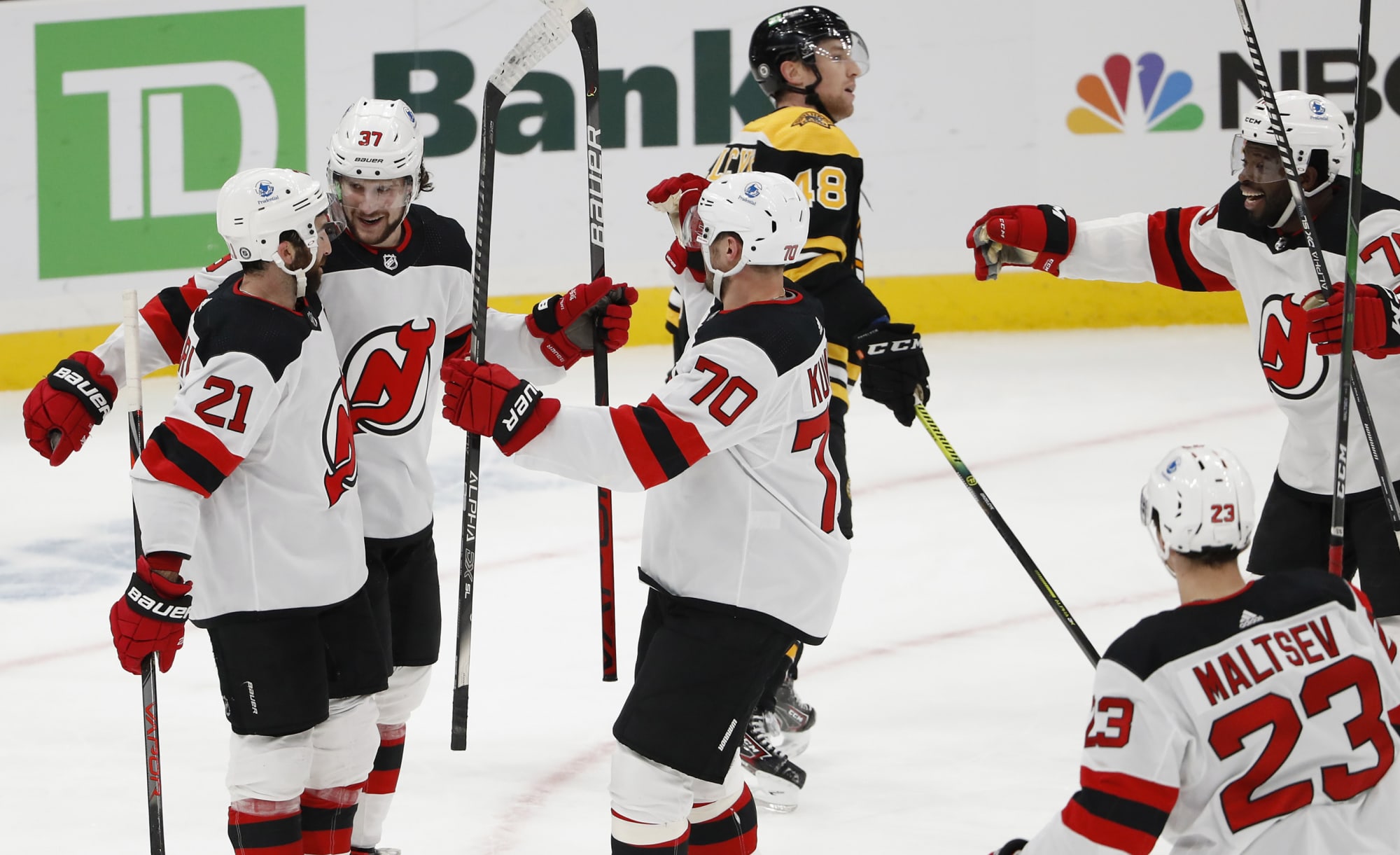 Boston Bruins Host the New Jersey Devils Tonight in Key Game