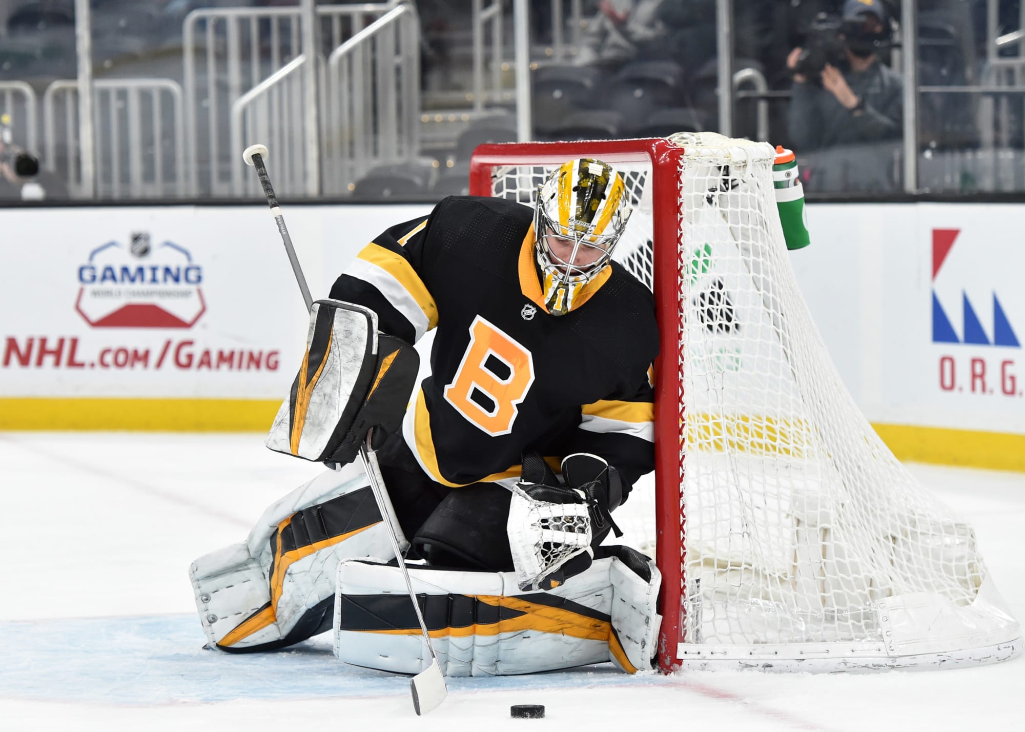 Can the Boston Bruins Succeed with Two Rookie Goalies?