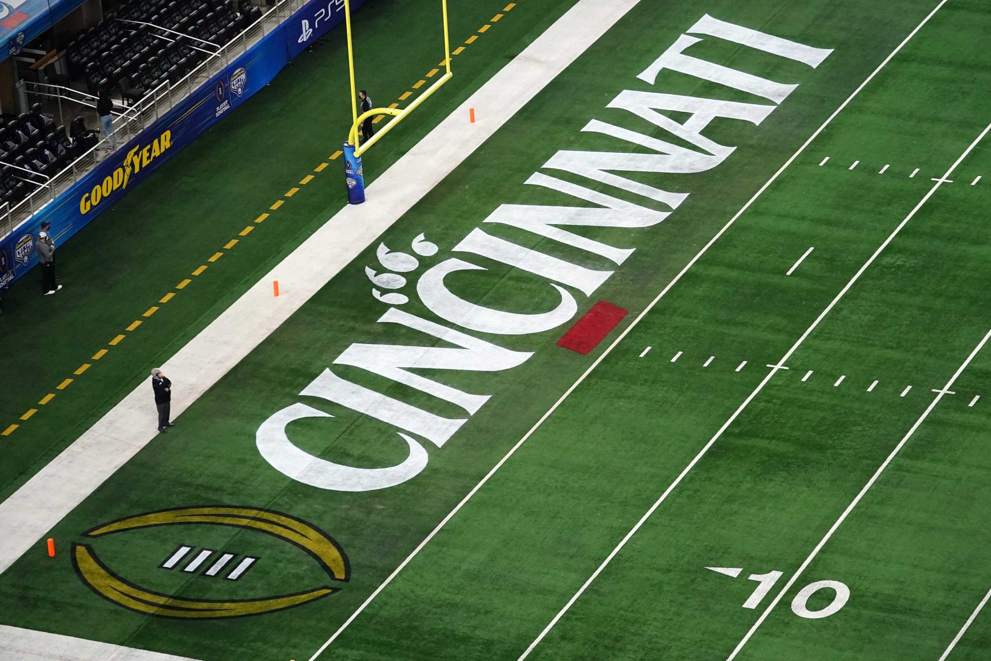 Cincinnati Football Bowl projections for Bearcats, other AAC teams
