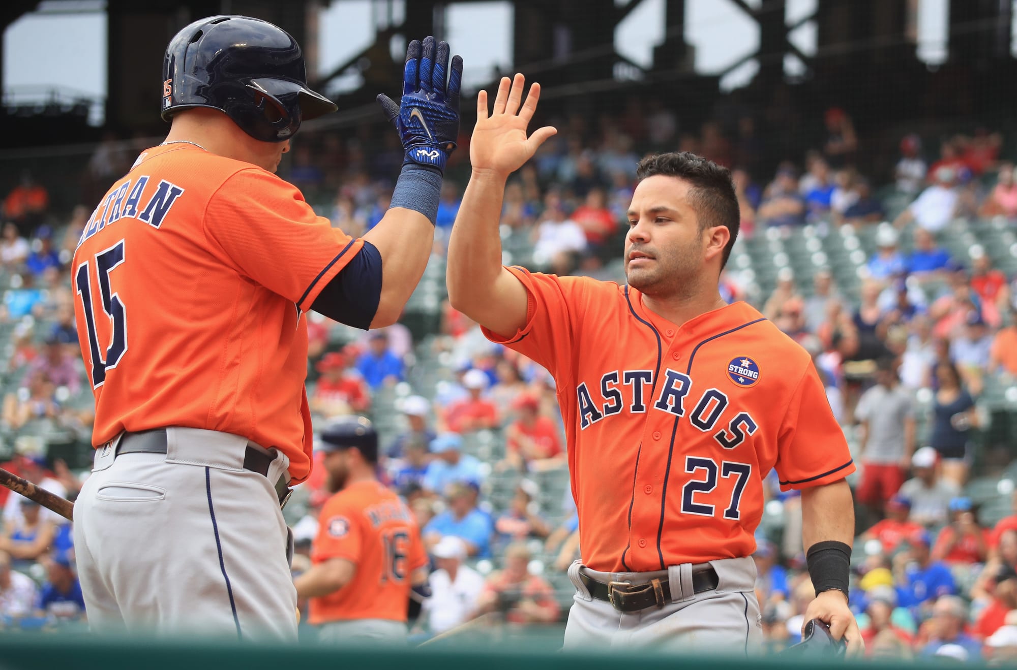 Astros sweep the Rangers to earn their 98th win of the season