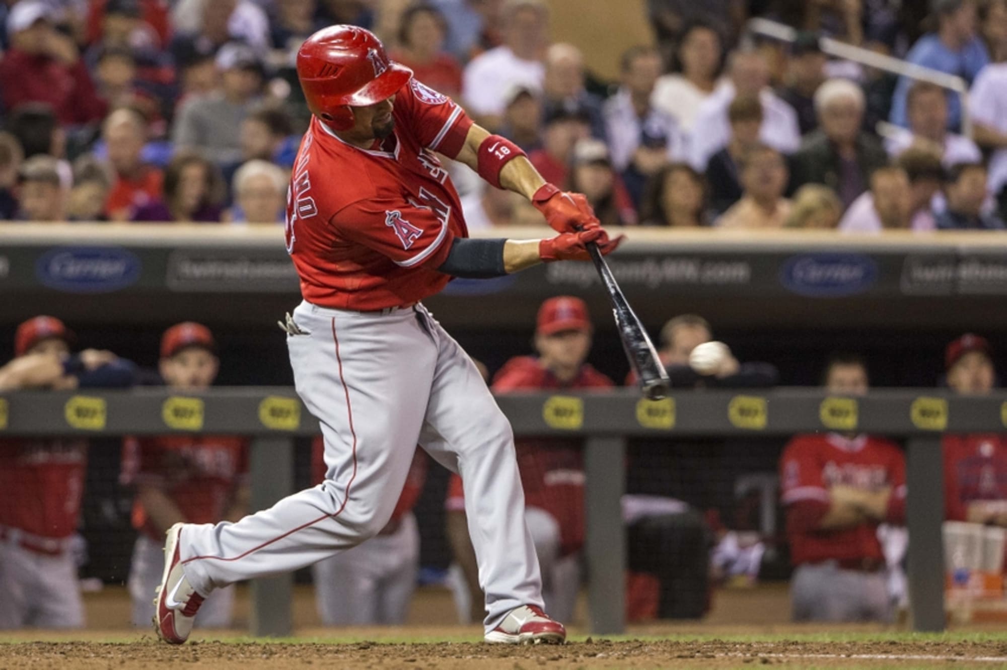 Chicago Cubs add veteran OF Shane Victorino with a minor league deal