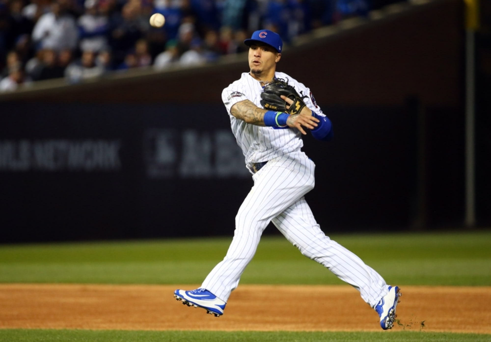 Chicago Cubs: Javier Baez continues to showcase potential in 2016