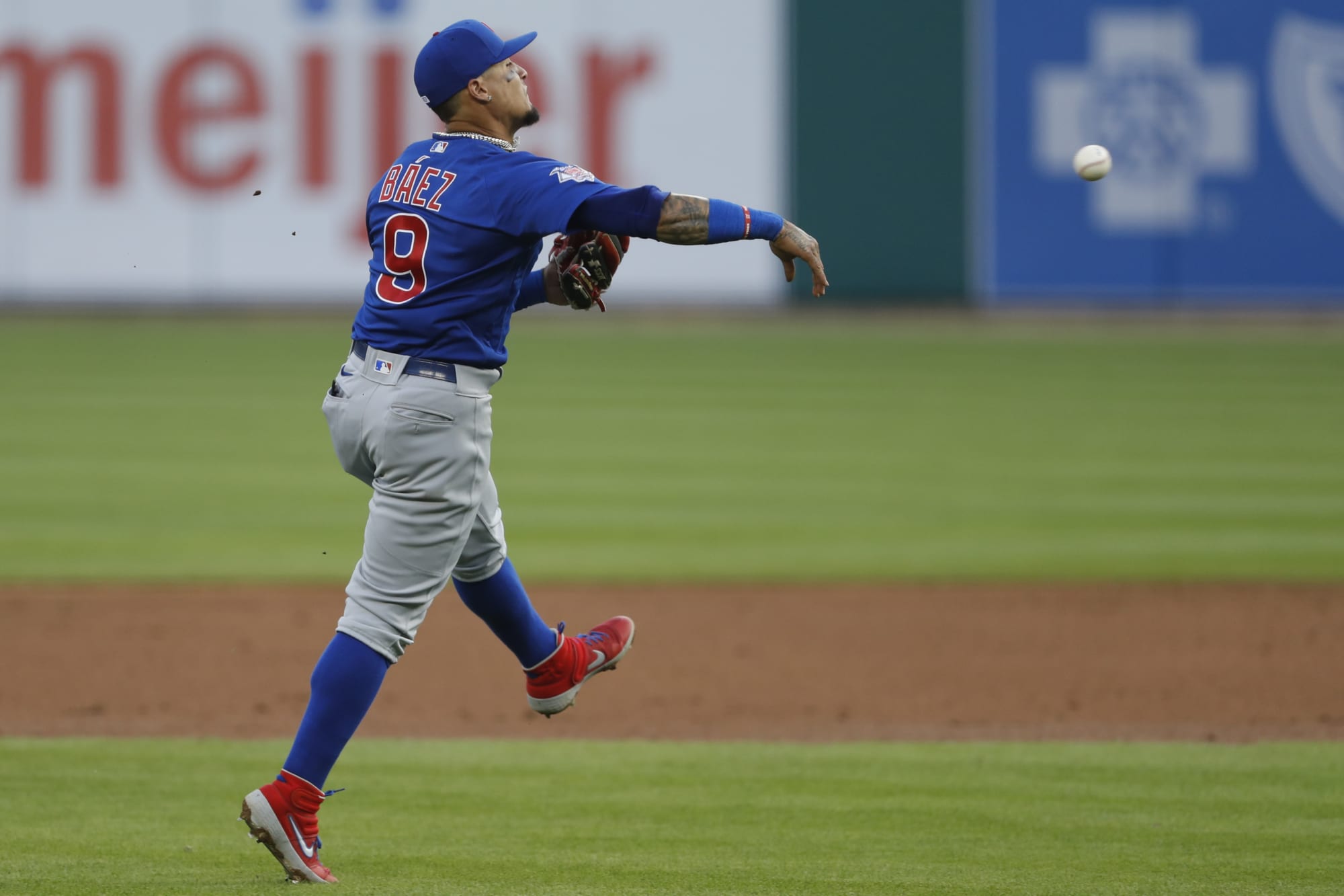 Cubs News Javier Báez recognized as MLB's top defensive shortstop