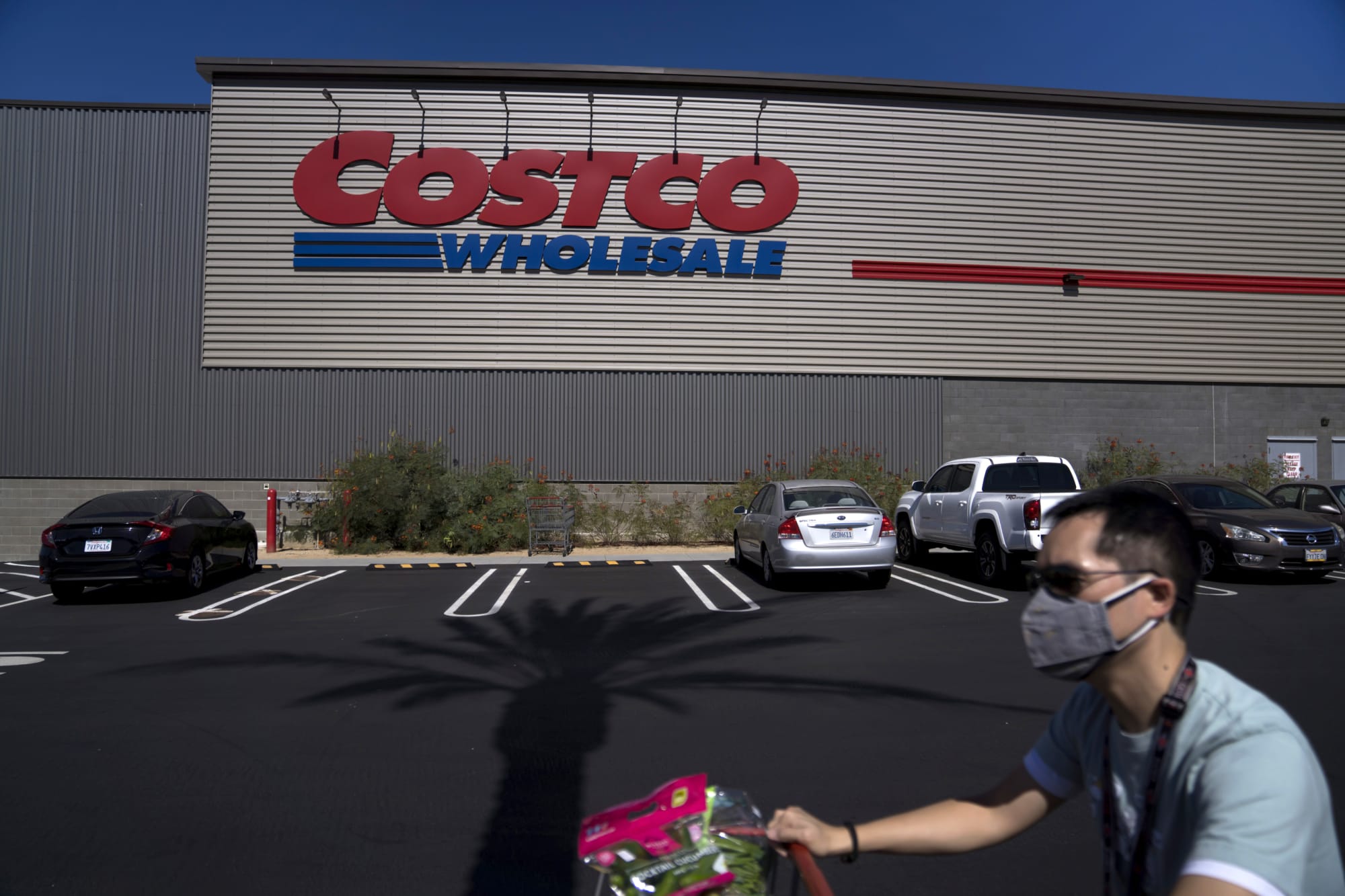 Is Costco open today? (January 1, 2023)