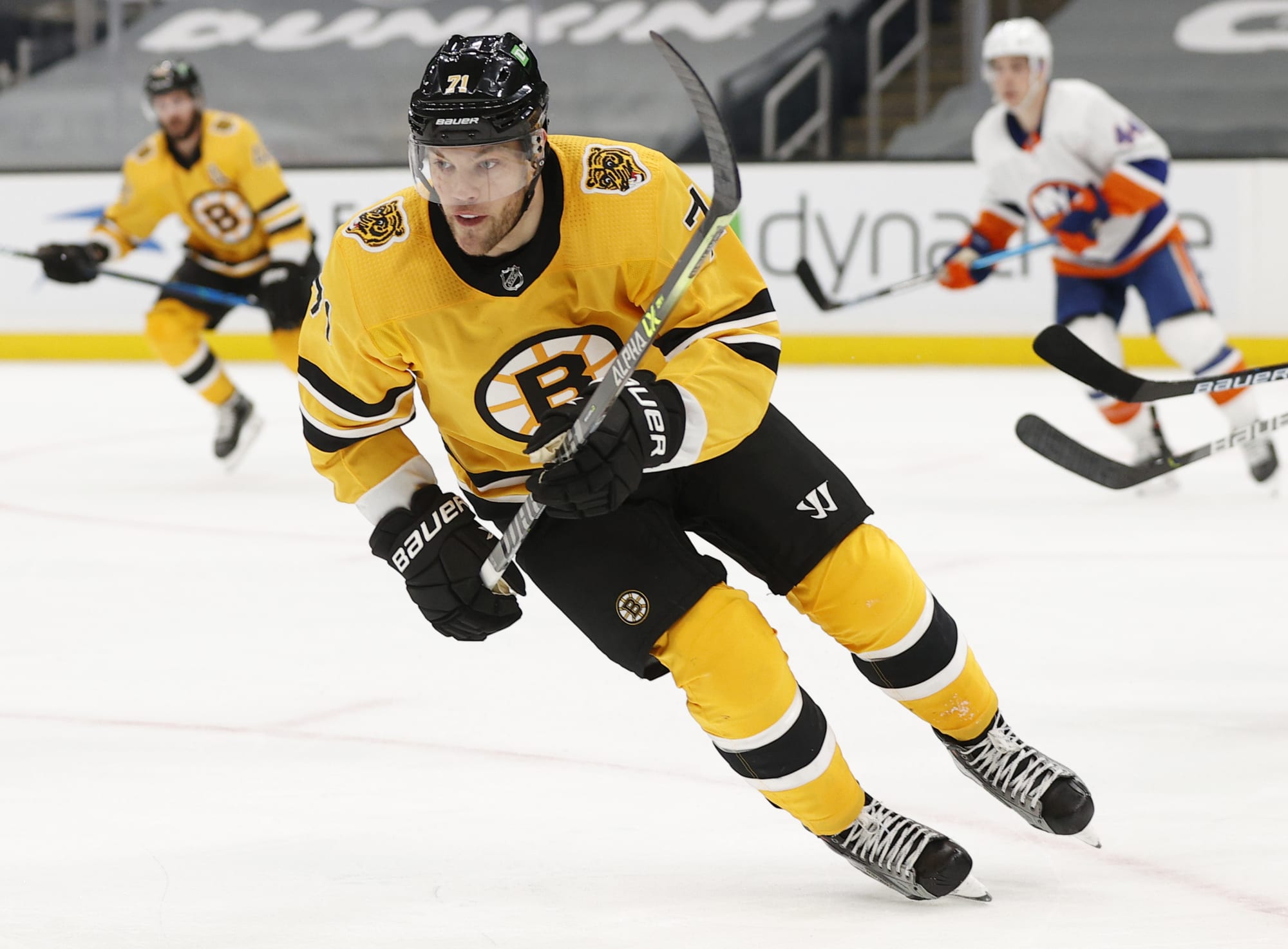 Chicago Blackhawks 5 Boston Bruins free agents to steal this summer