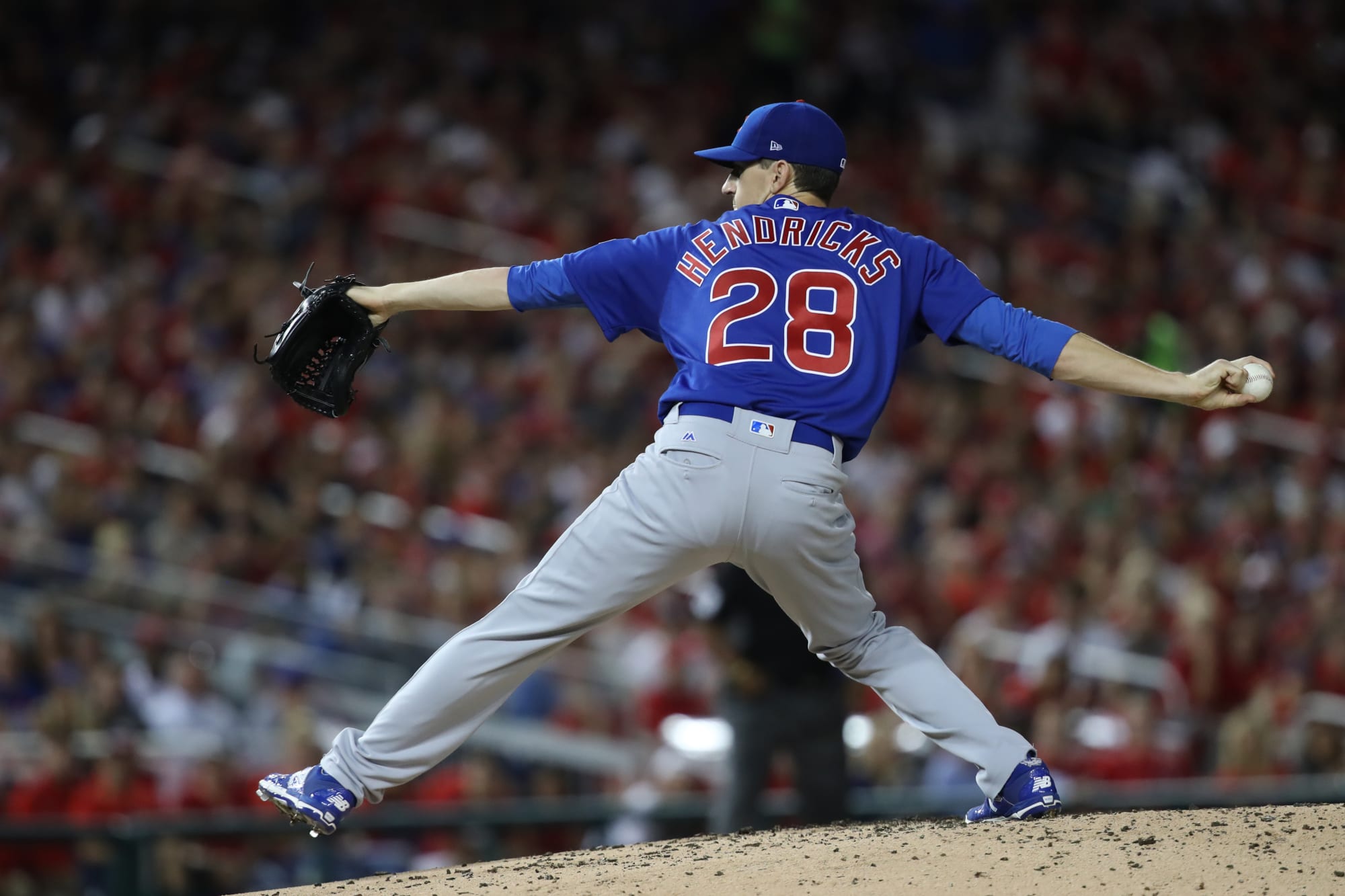 Chicago Cubs Win game 1 behind bats of Bryant and Rizzo