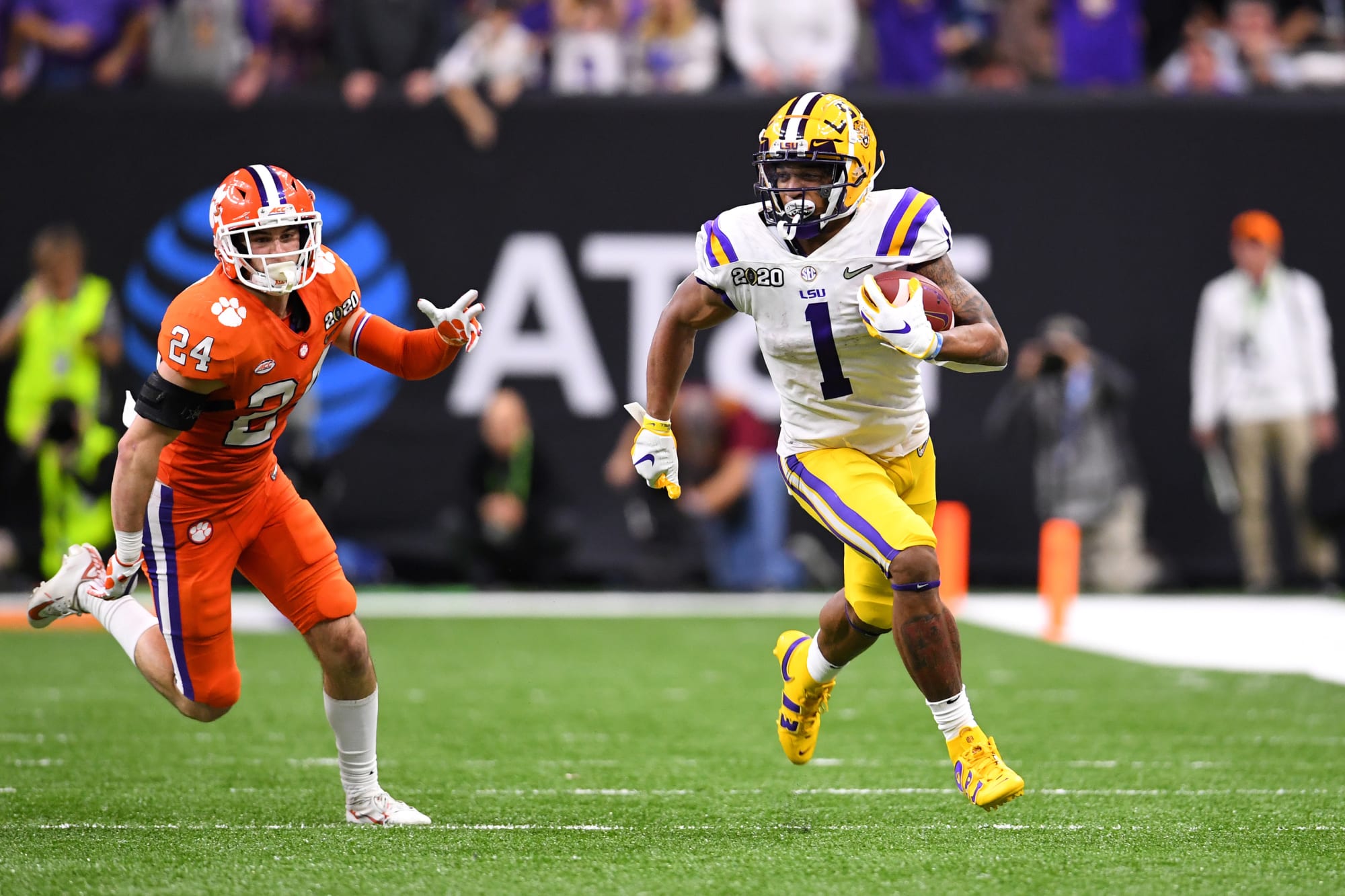 LSU football receives some respect in Sporting News Top 25