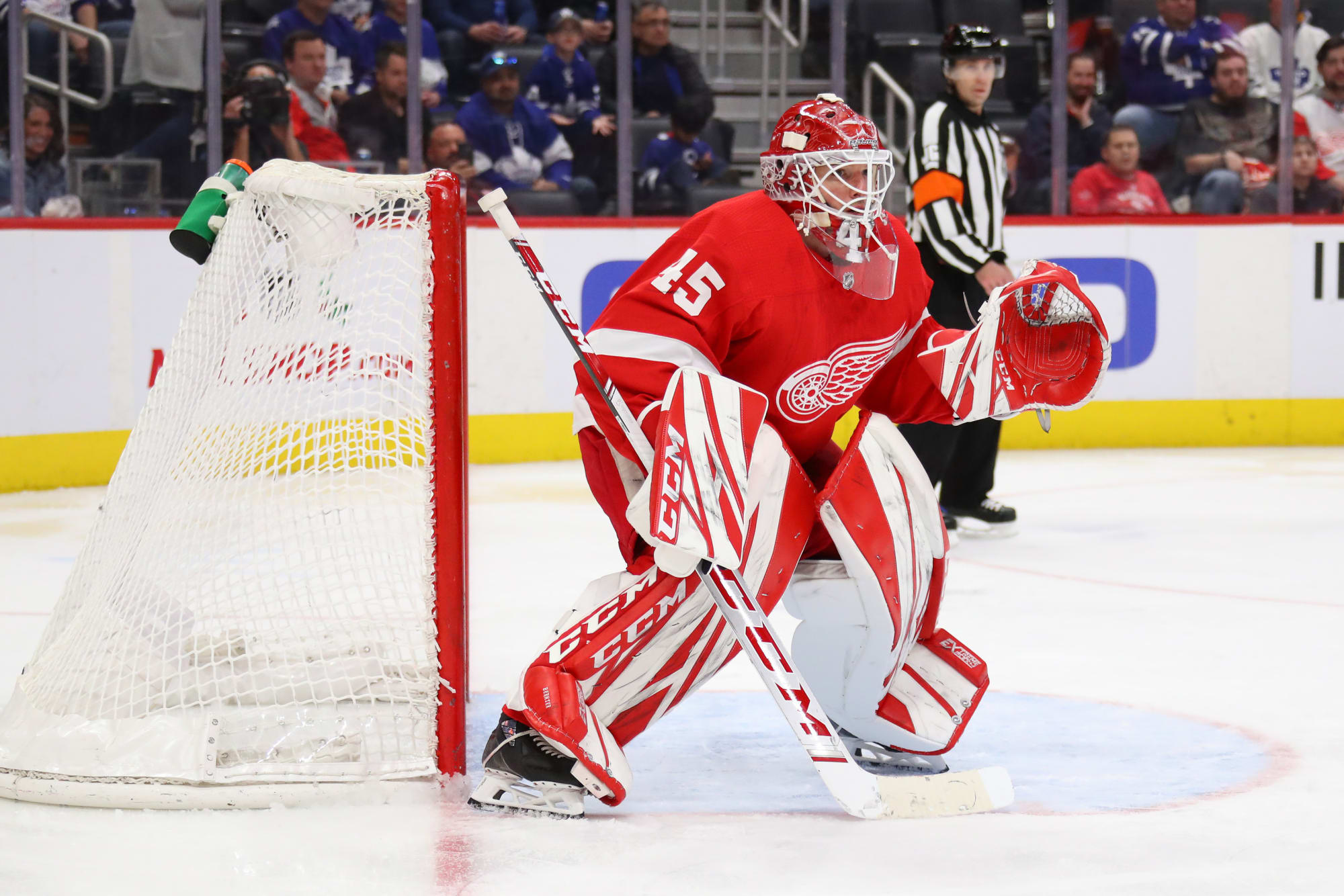 Red Wings need to capitalize on loaded goaltending free agent pool