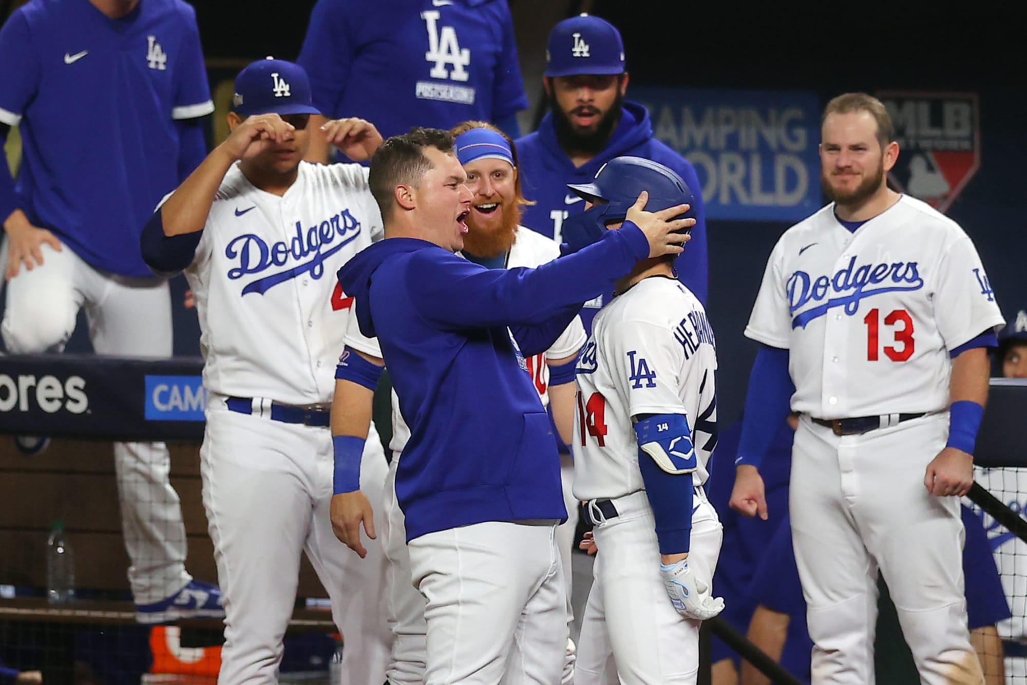 Dodgers' celebration after Kiké Hernández home run was out of this world