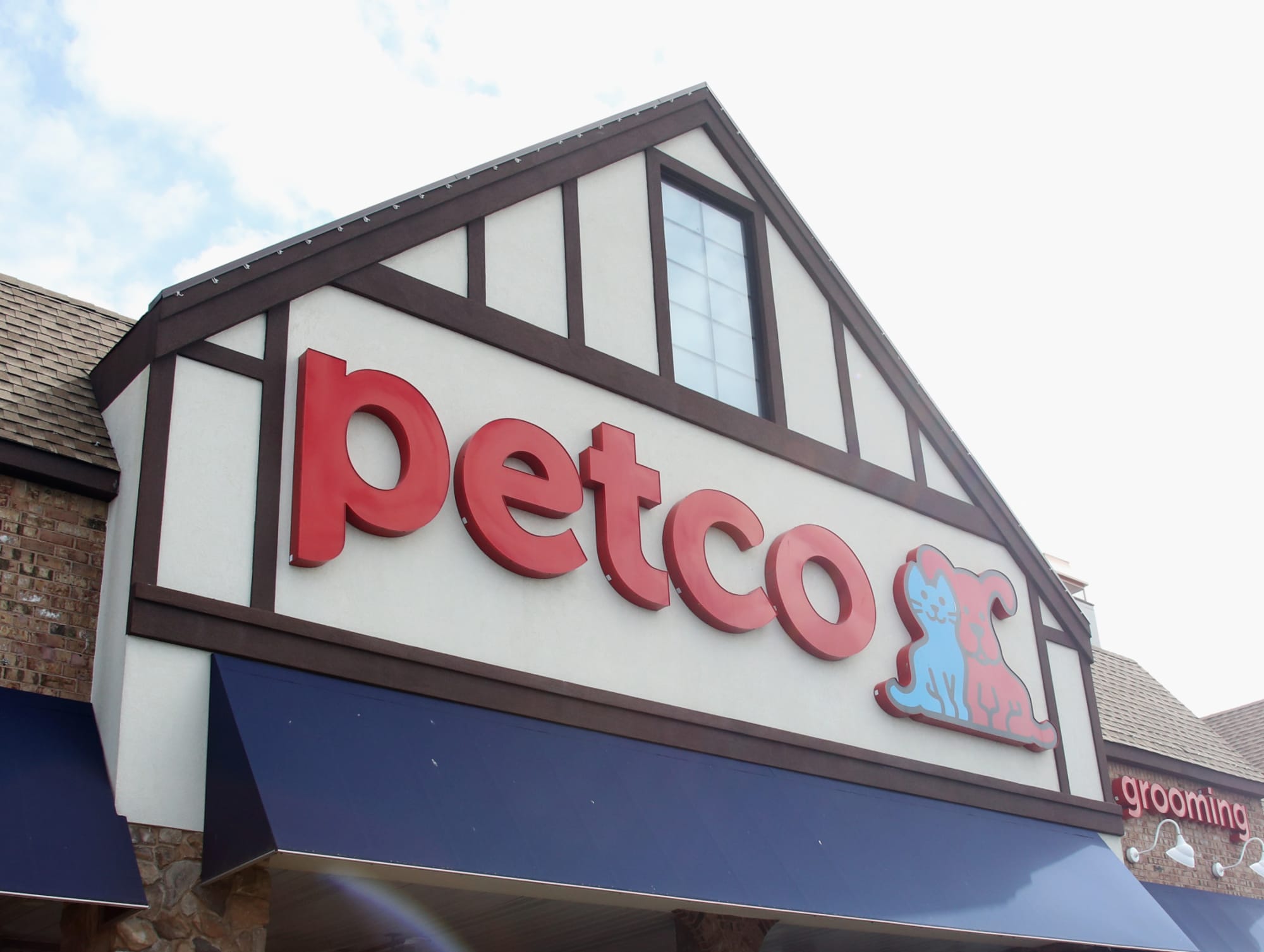 Petco Will the store be open on Easter Sunday 2023?