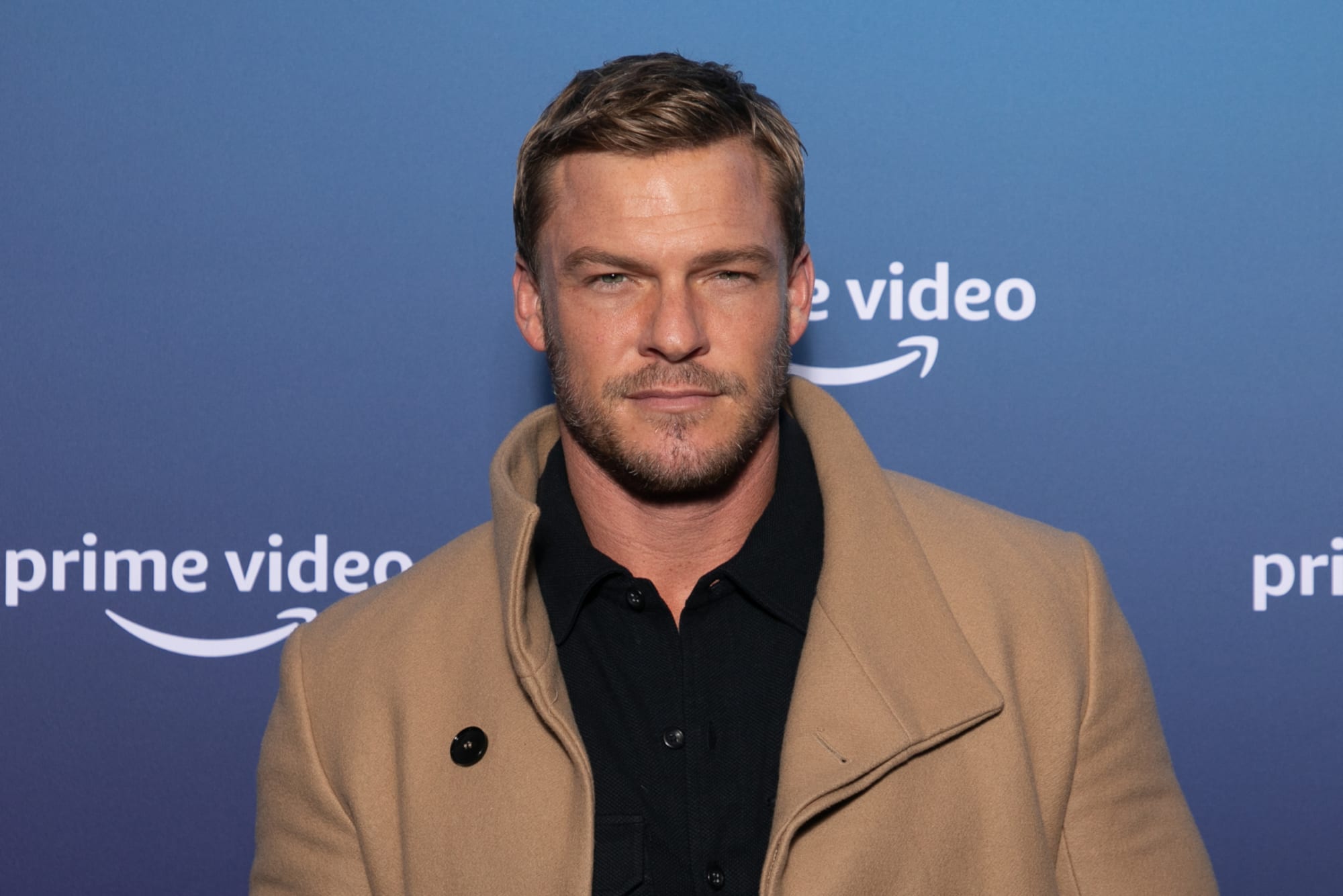 Alan Ritchson shares the sound of a happy dog (kind of)
