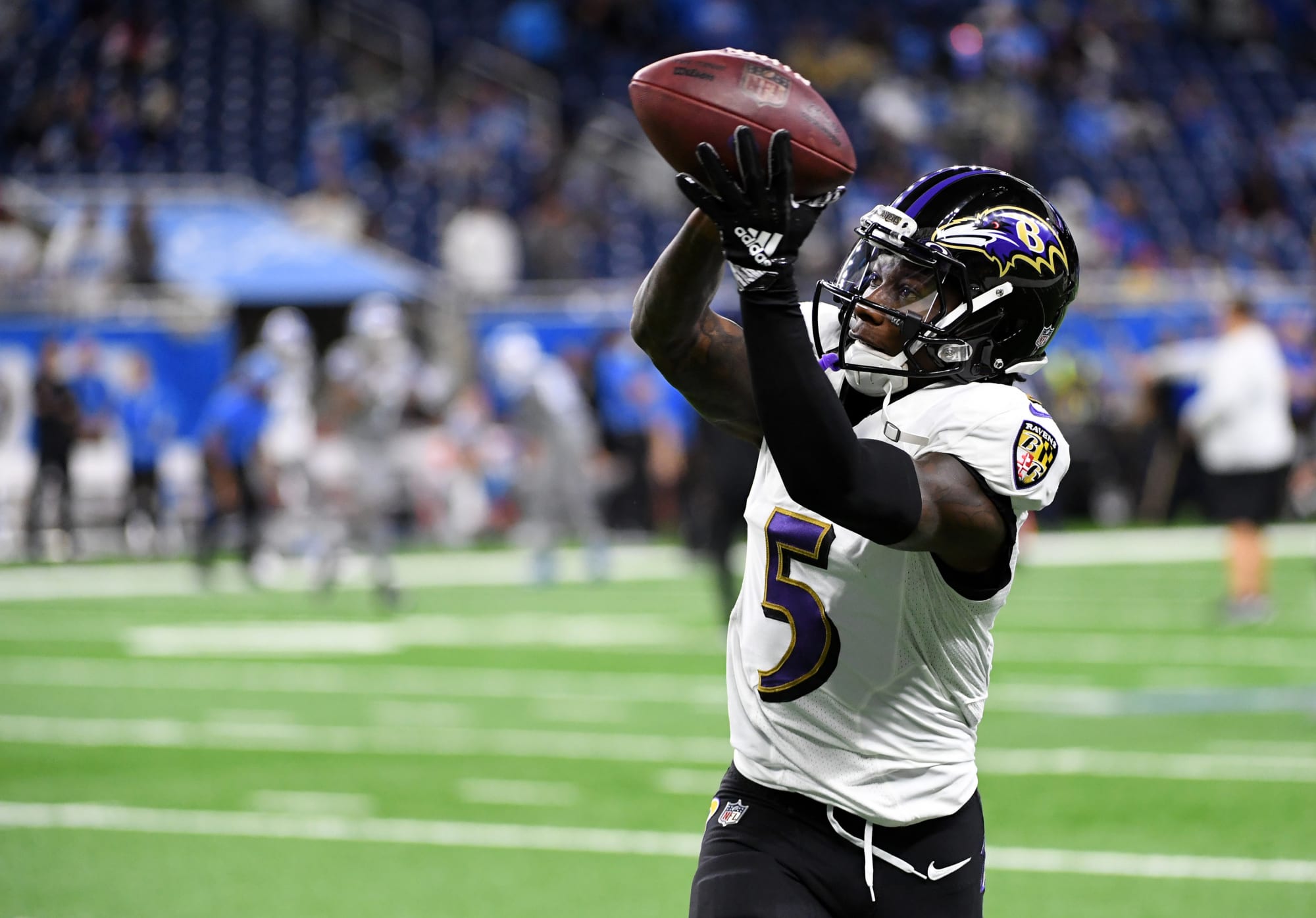 Ravens: Marquise Brown goes full Superman on diving TD catch