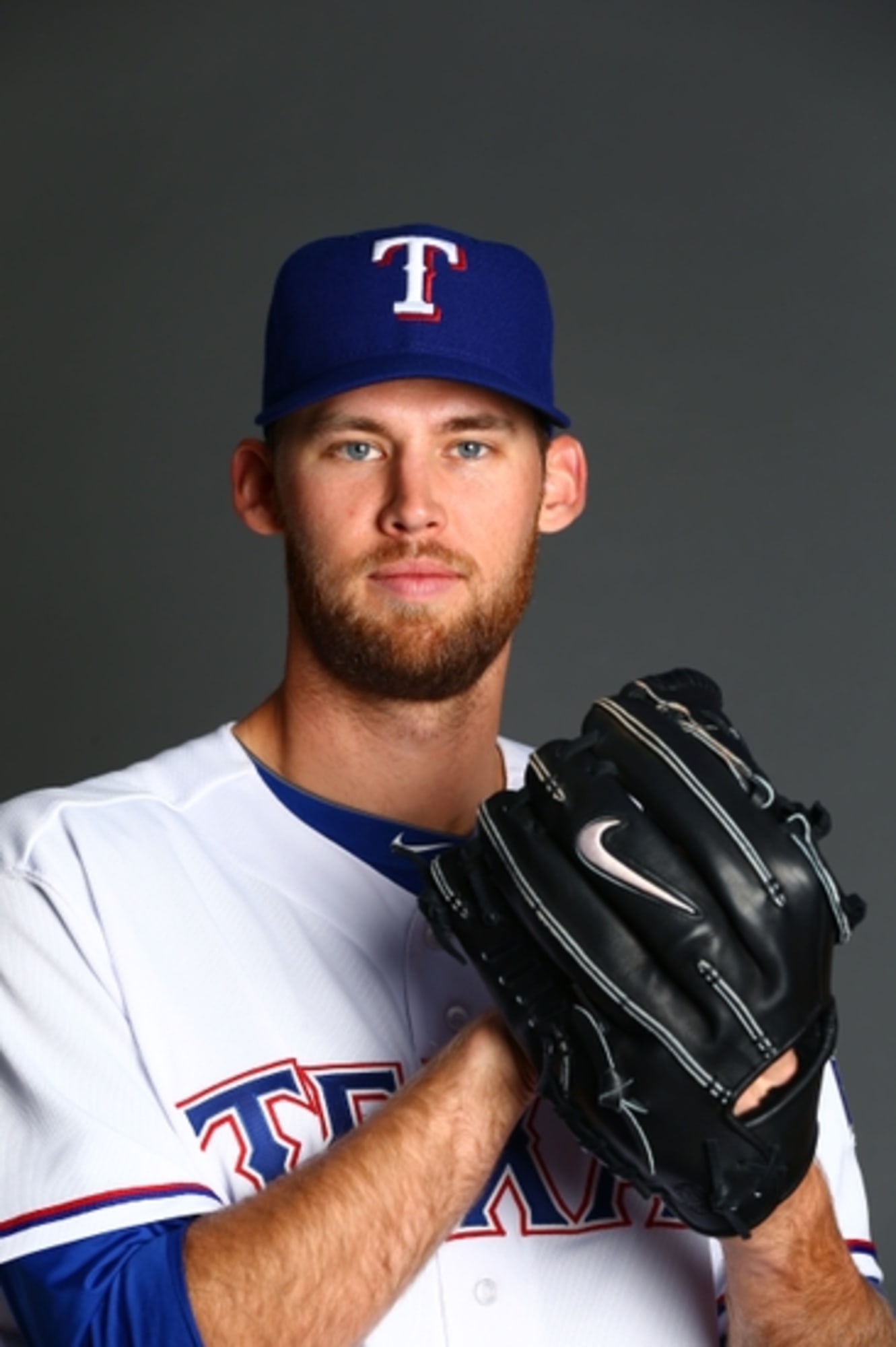 Daniel Bard released by Texas Rangers