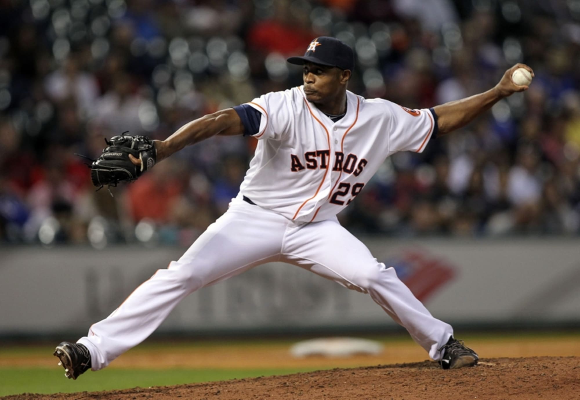 Tony Sipp trade rumors: Braves, Angels, Orioles interested