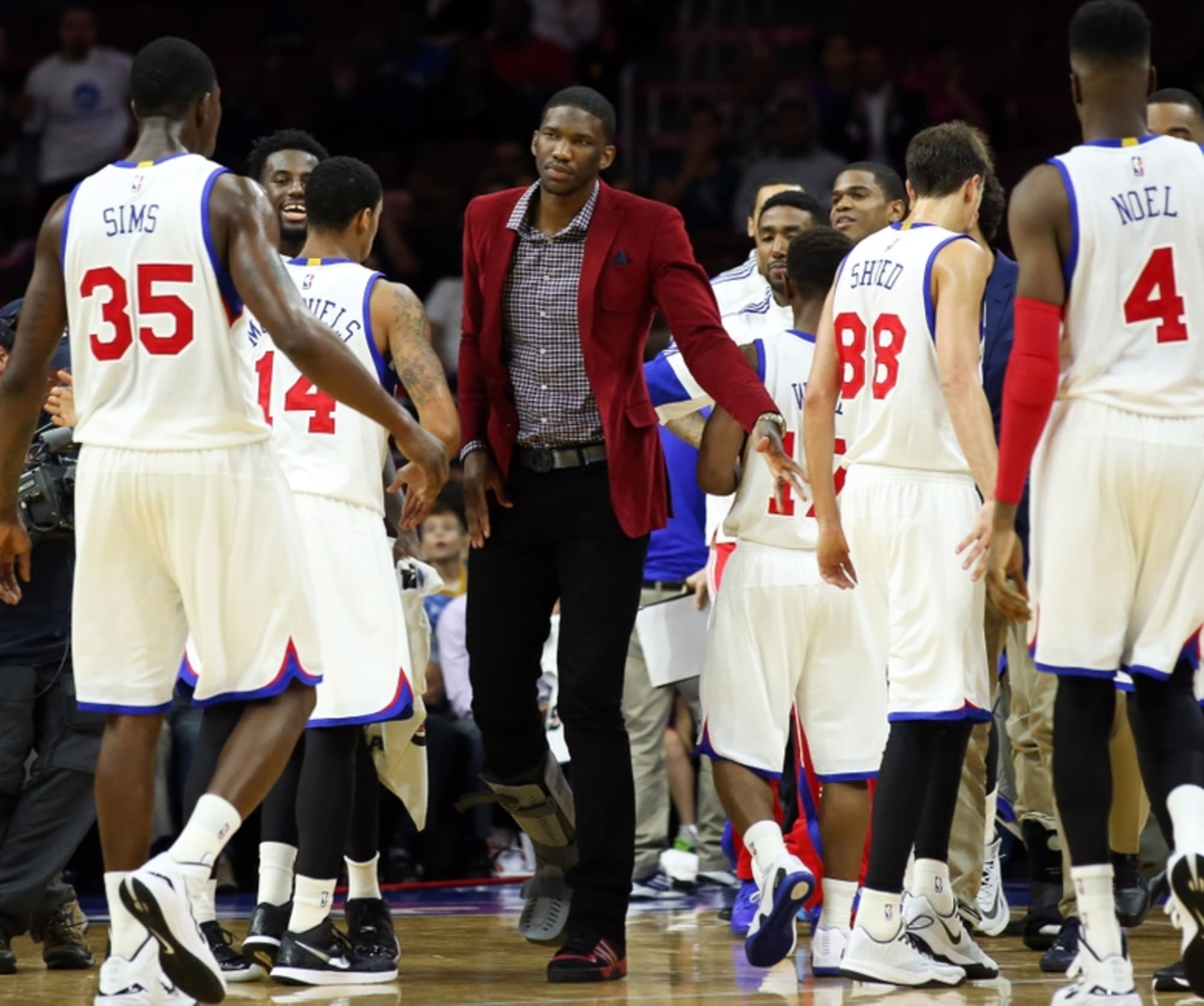 Joel Embiid Leads 76ers In Awesome Pregame Dance Video