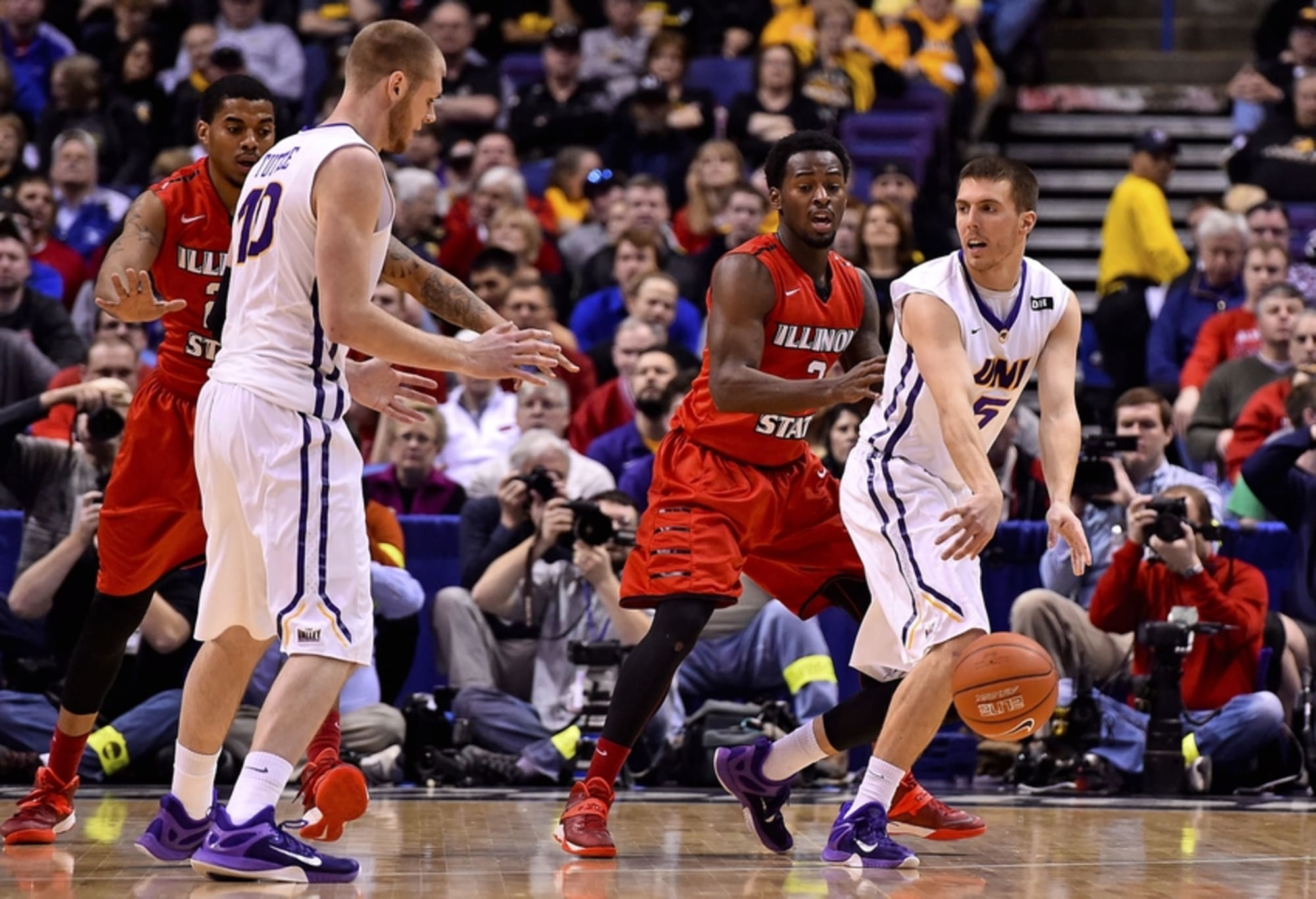 March Madness 2015 Northern Iowa wins Missouri Valley Conference