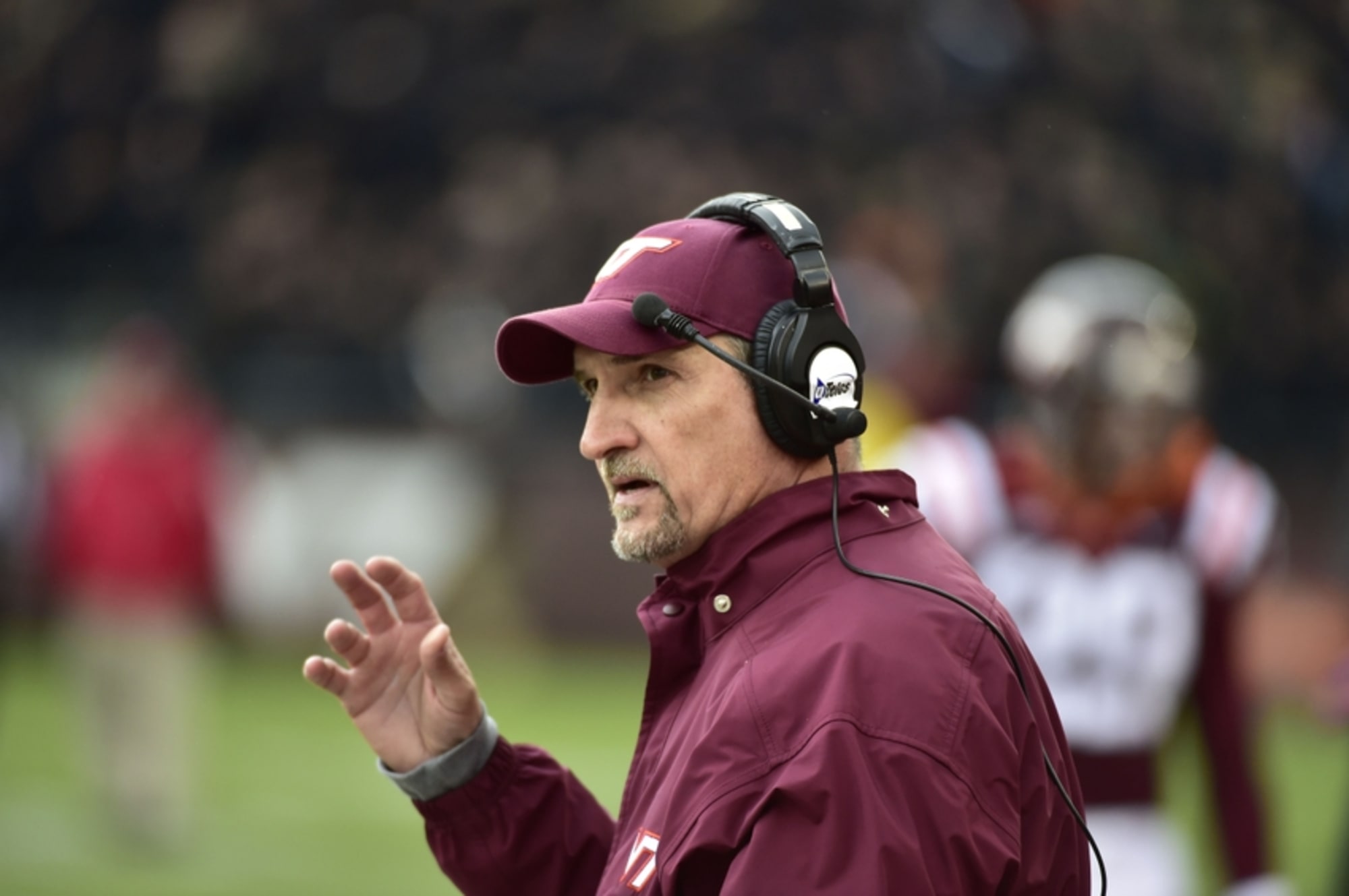 who will replace frank beamer