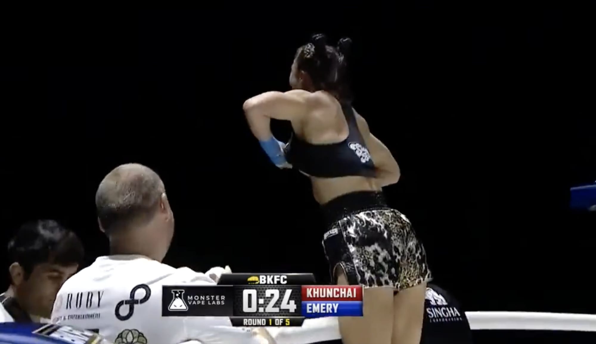 BKFC fighter flashes the crowd her breasts after KO (Video)