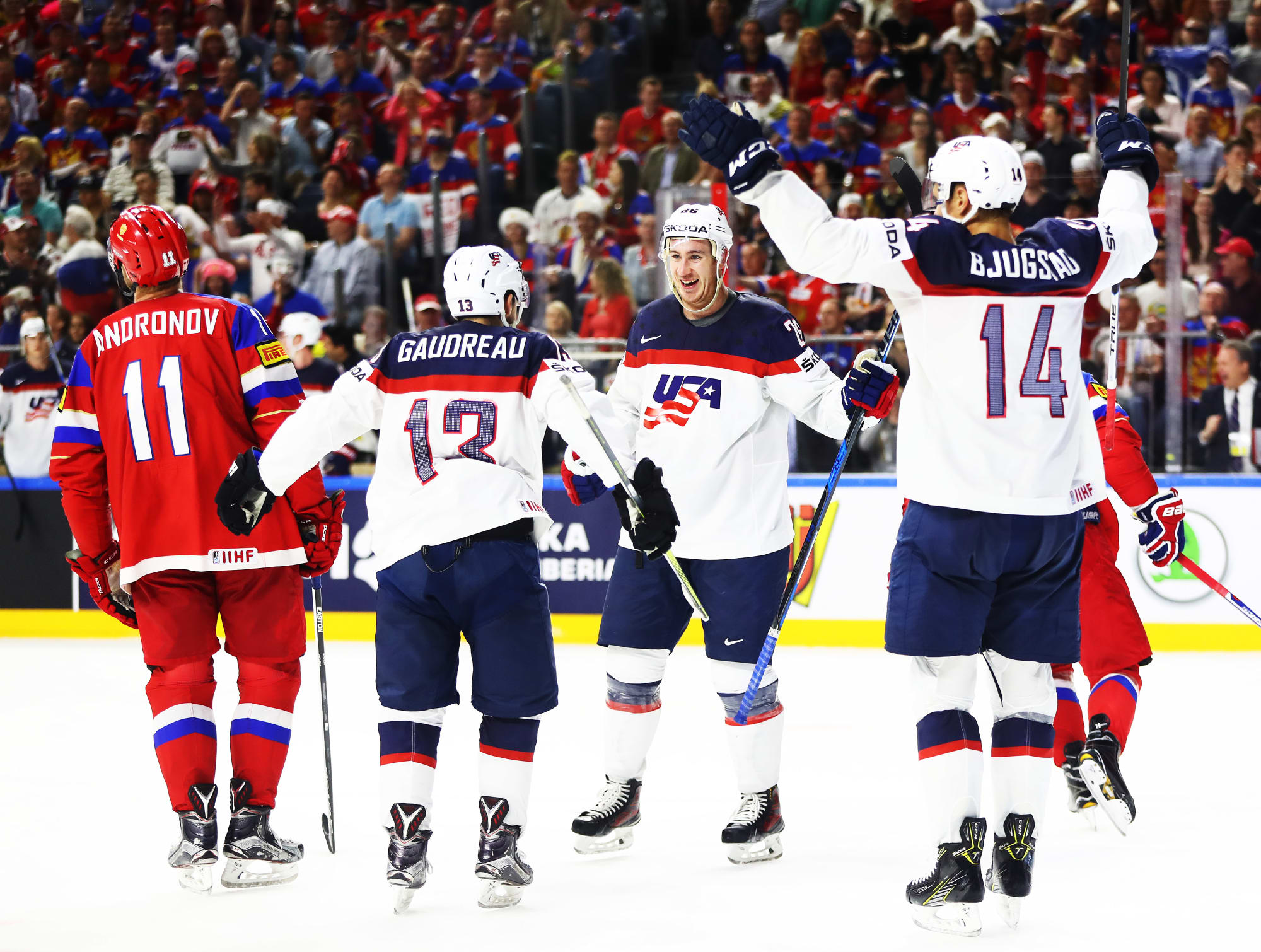 USA Hockey beats Russia, finishes top of group after six straight wins