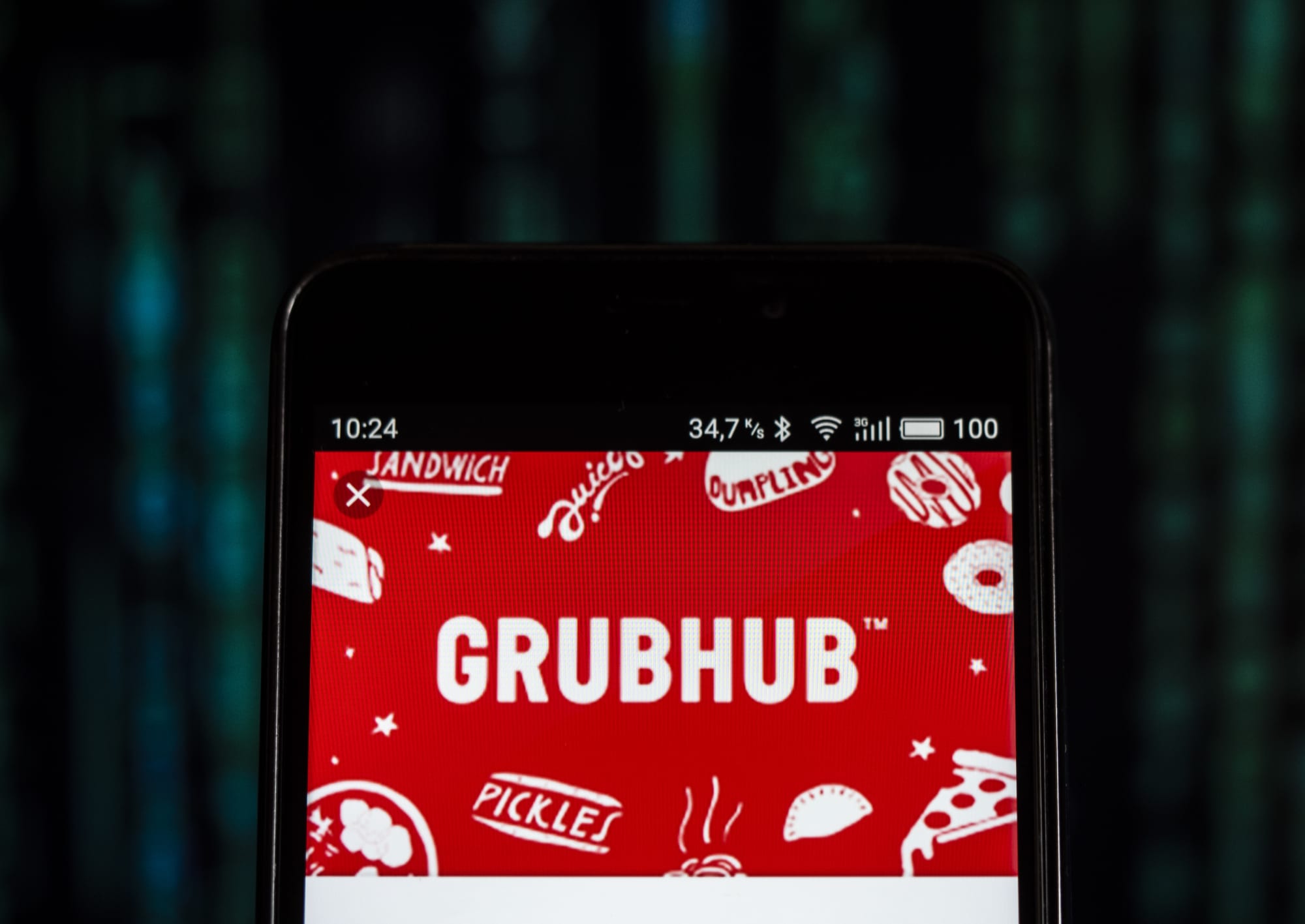 Does UberEats or GrubHub deliver on Christmas Eve 2018?
