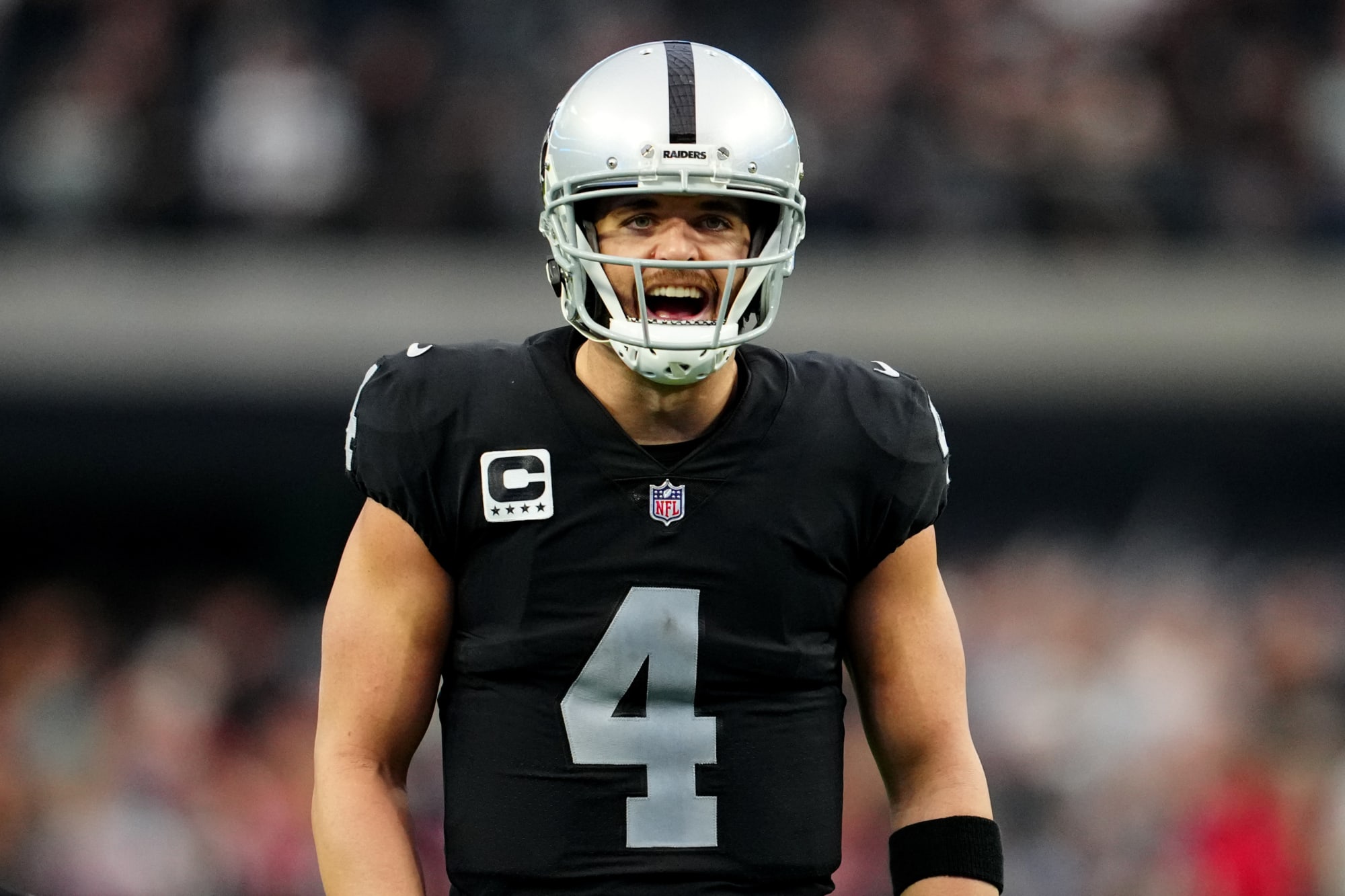 3 teams that should trade for Derek Carr this NFL offseason