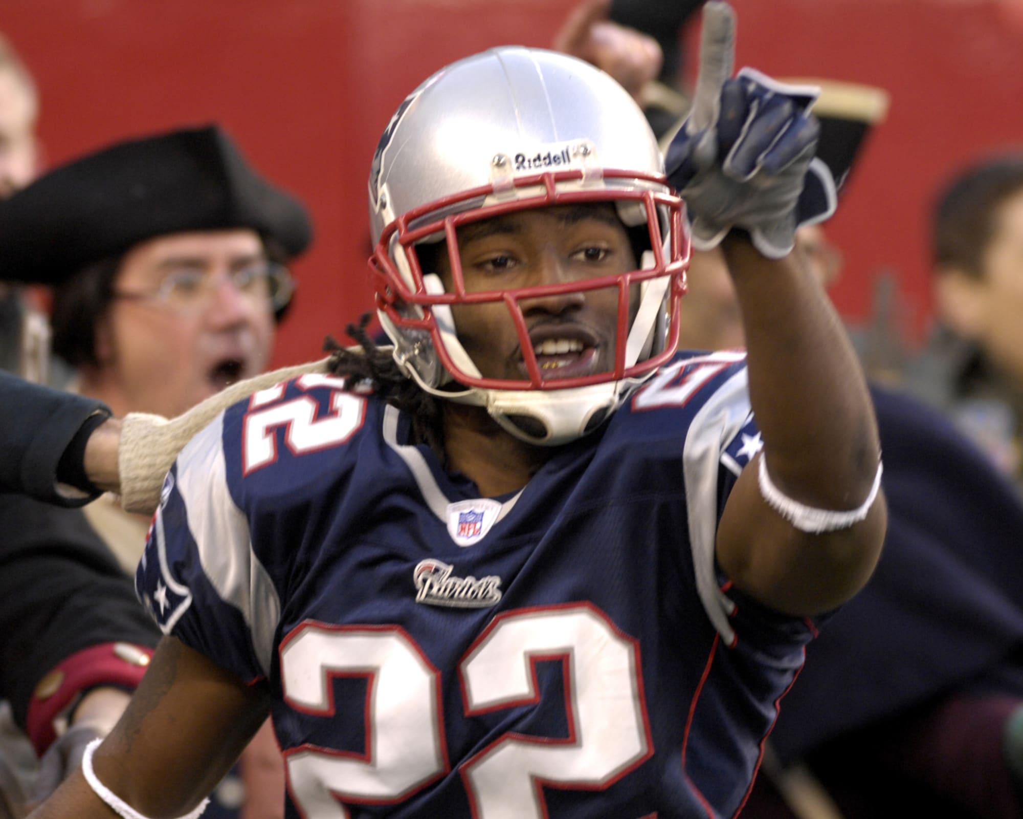 Asante Samuel’s feud with the Patriots, Bill Belichick is escalating