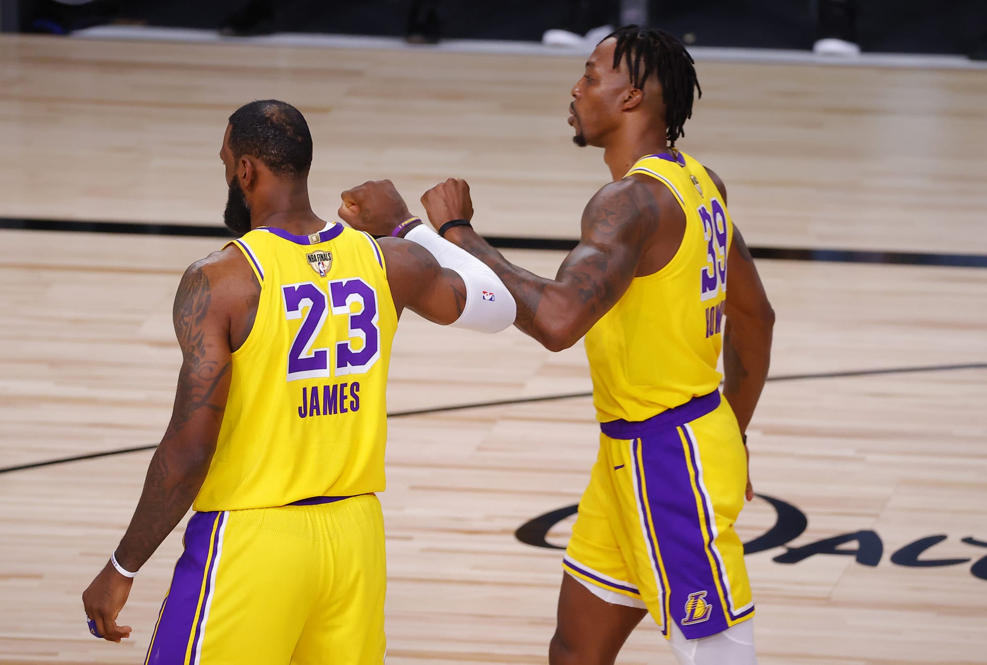 Lakers demolish Heat in injury-stricken Game 1 of 2020 NBA Finals
