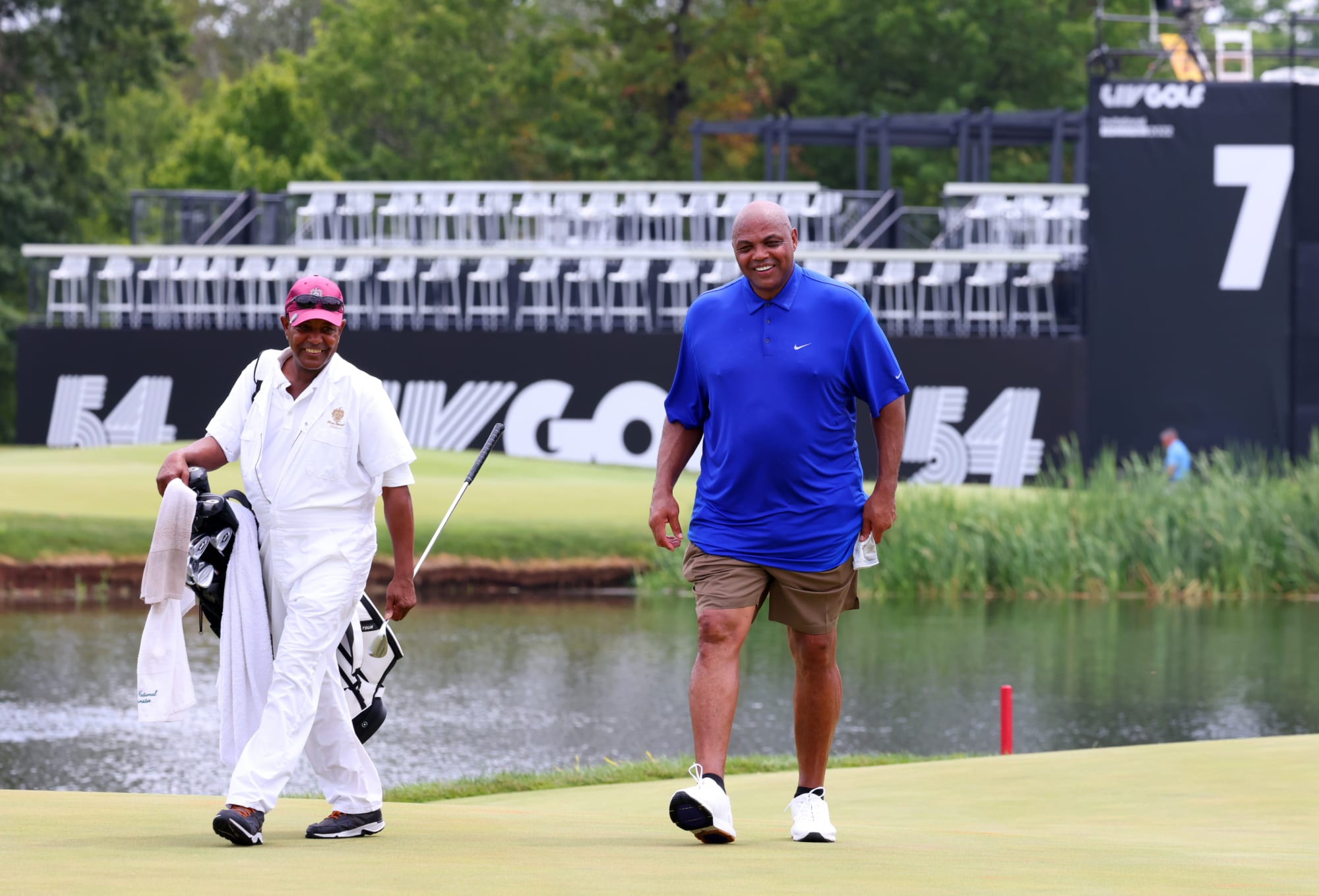 Photo of Charles Barkley shuts down LIV Golf negotiations, staying with TNT