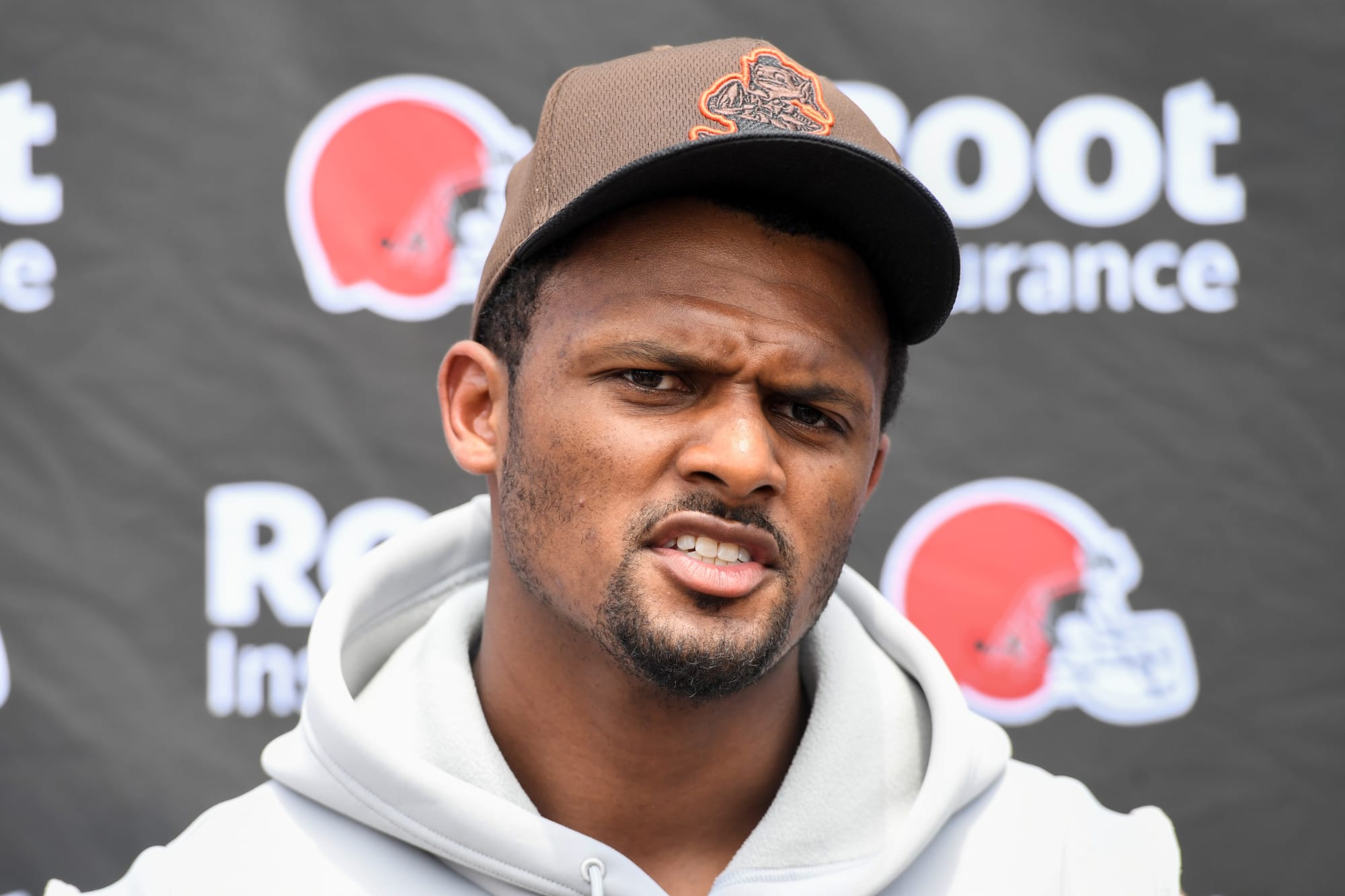 Deshaun Watson’s first public apology isn’t convincing fans at all